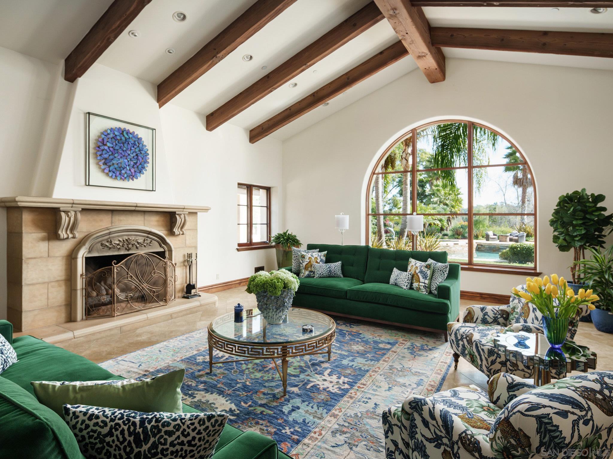 Detail Gallery Image 5 of 41 For 16409  via De Santa Fe, Rancho Santa Fe,  CA 92067 - 10 Beds | 10/3 Baths