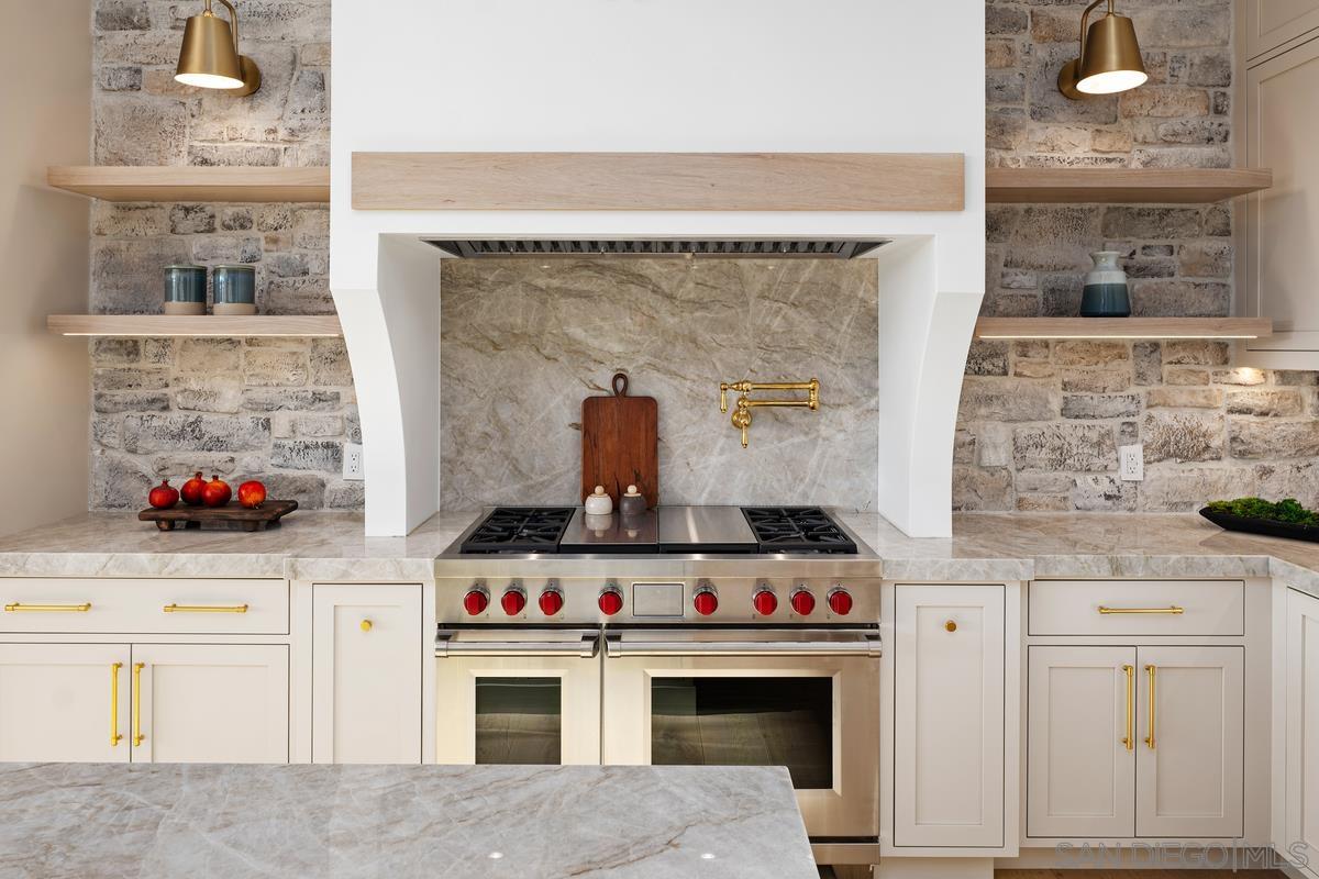 Detail Gallery Image 31 of 56 For 6691-93  Camino Saucito, Rancho Santa Fe,  CA 92067 - 6 Beds | 5/2 Baths