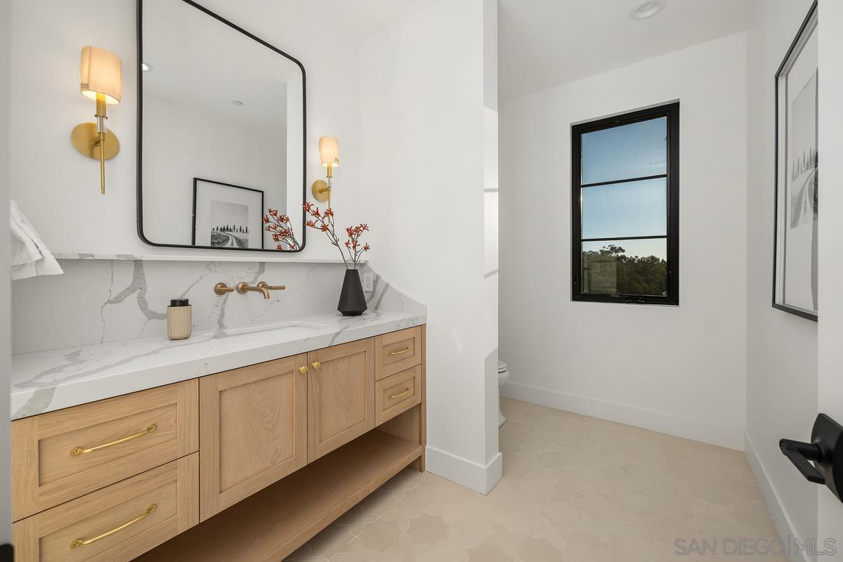 Detail Gallery Image 38 of 56 For 6691-93  Camino Saucito, Rancho Santa Fe,  CA 92067 - 6 Beds | 5/2 Baths