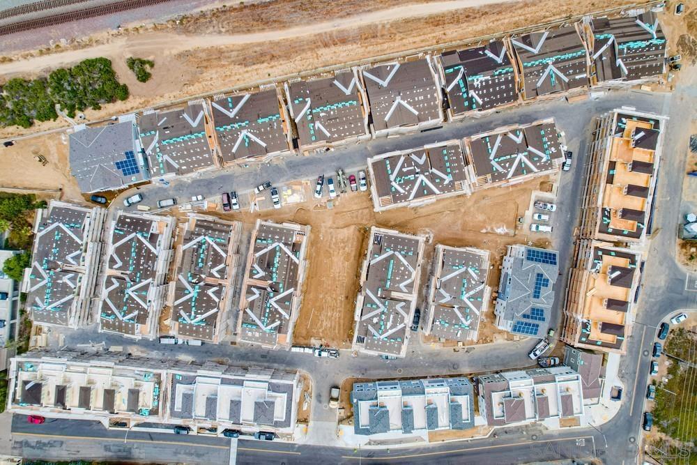 Detail Gallery Image 16 of 26 For 7064  Ponto Road, Carlsbad,  CA 92011 - 4 Beds | 2/1 Baths