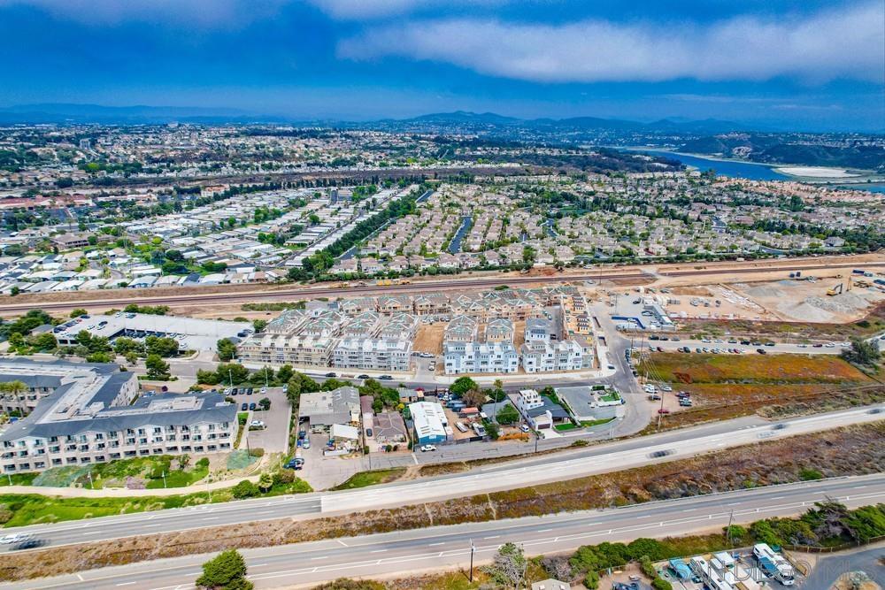 Detail Gallery Image 17 of 26 For 7064  Ponto Road, Carlsbad,  CA 92011 - 4 Beds | 2/1 Baths