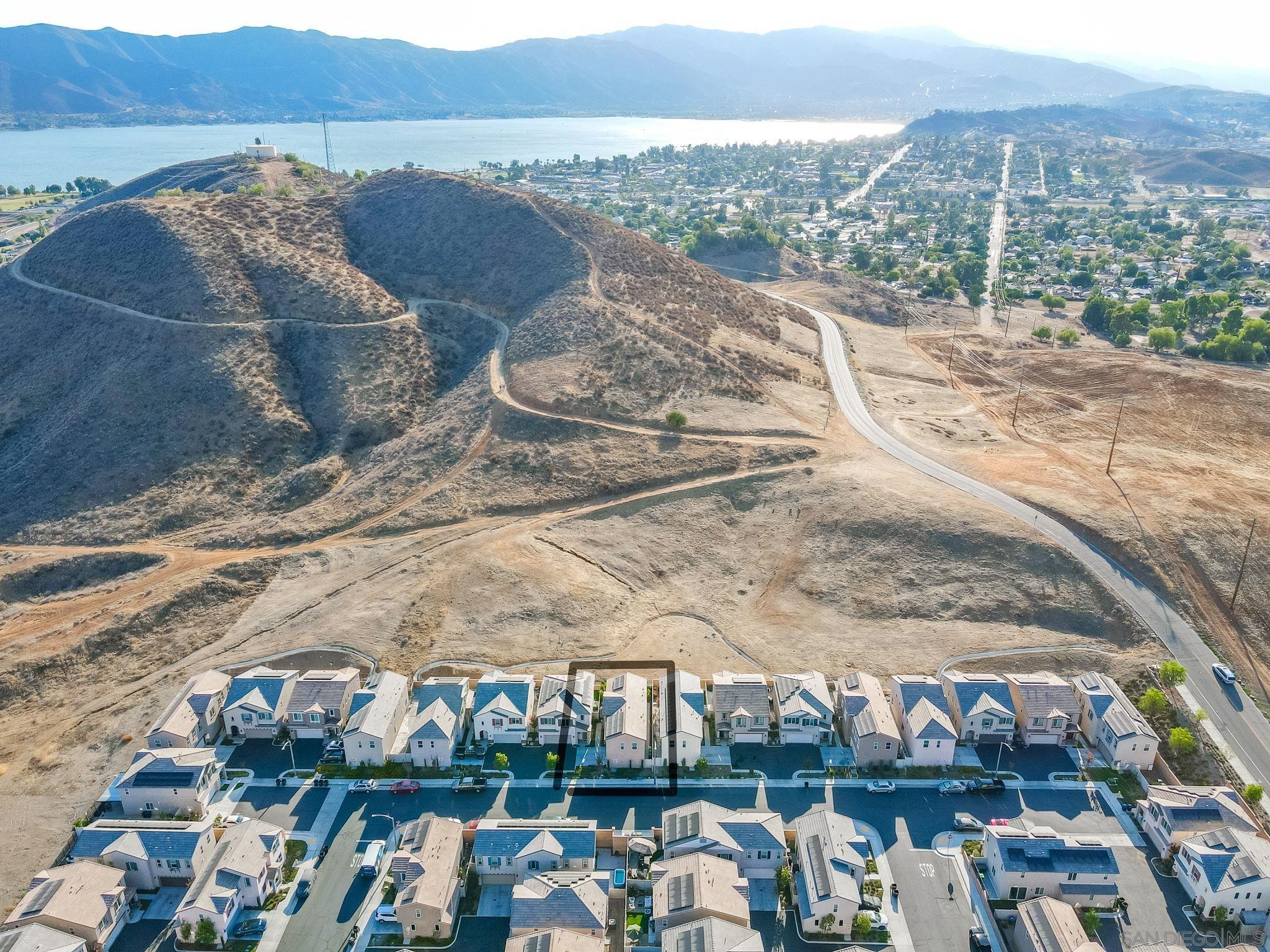 Detail Gallery Image 44 of 59 For 532  Enzo St  #75,  Lake Elsinore,  CA 92530 - 4 Beds | 3 Baths