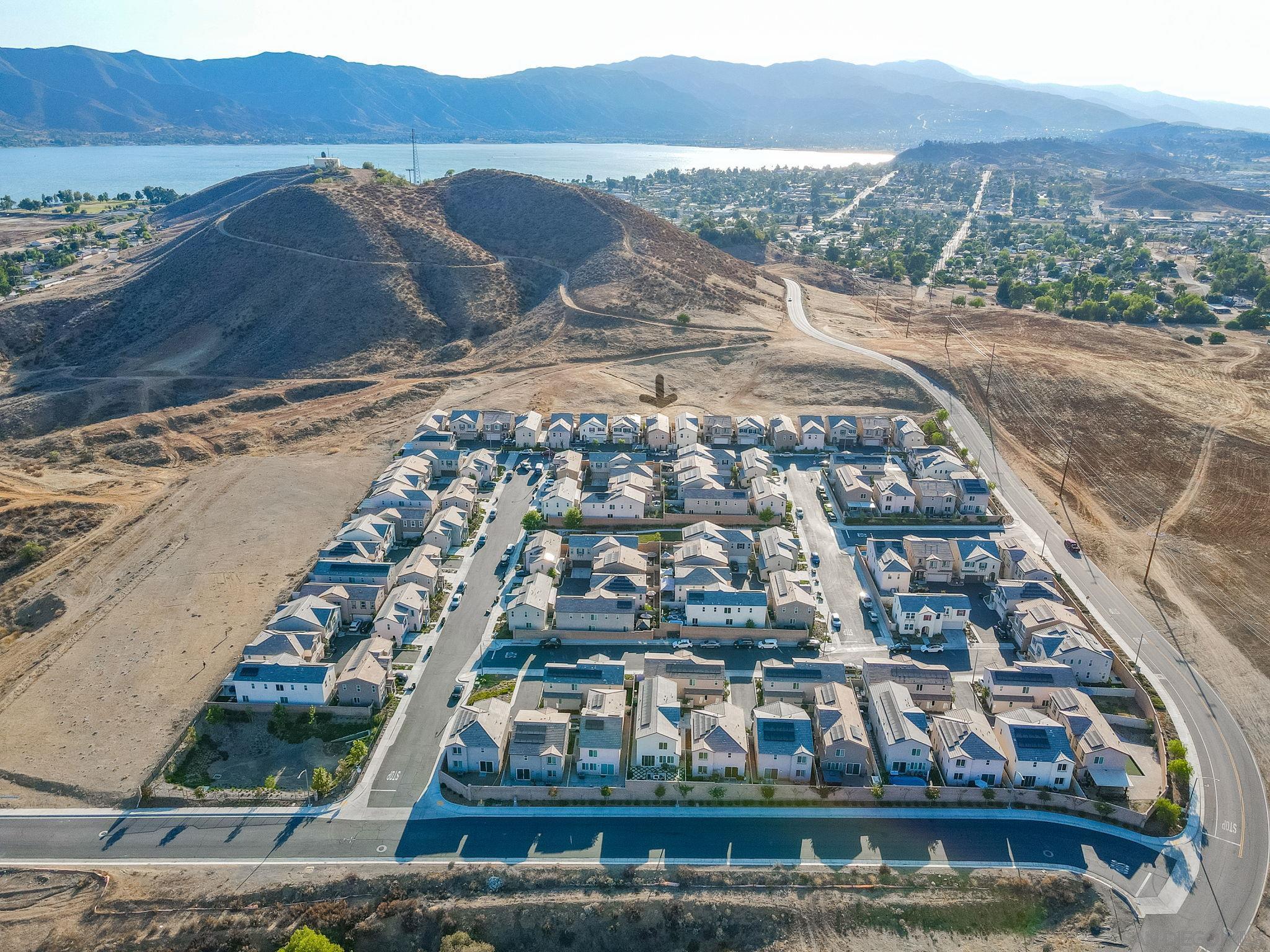 Detail Gallery Image 46 of 59 For 532  Enzo St  #75,  Lake Elsinore,  CA 92530 - 4 Beds | 3 Baths