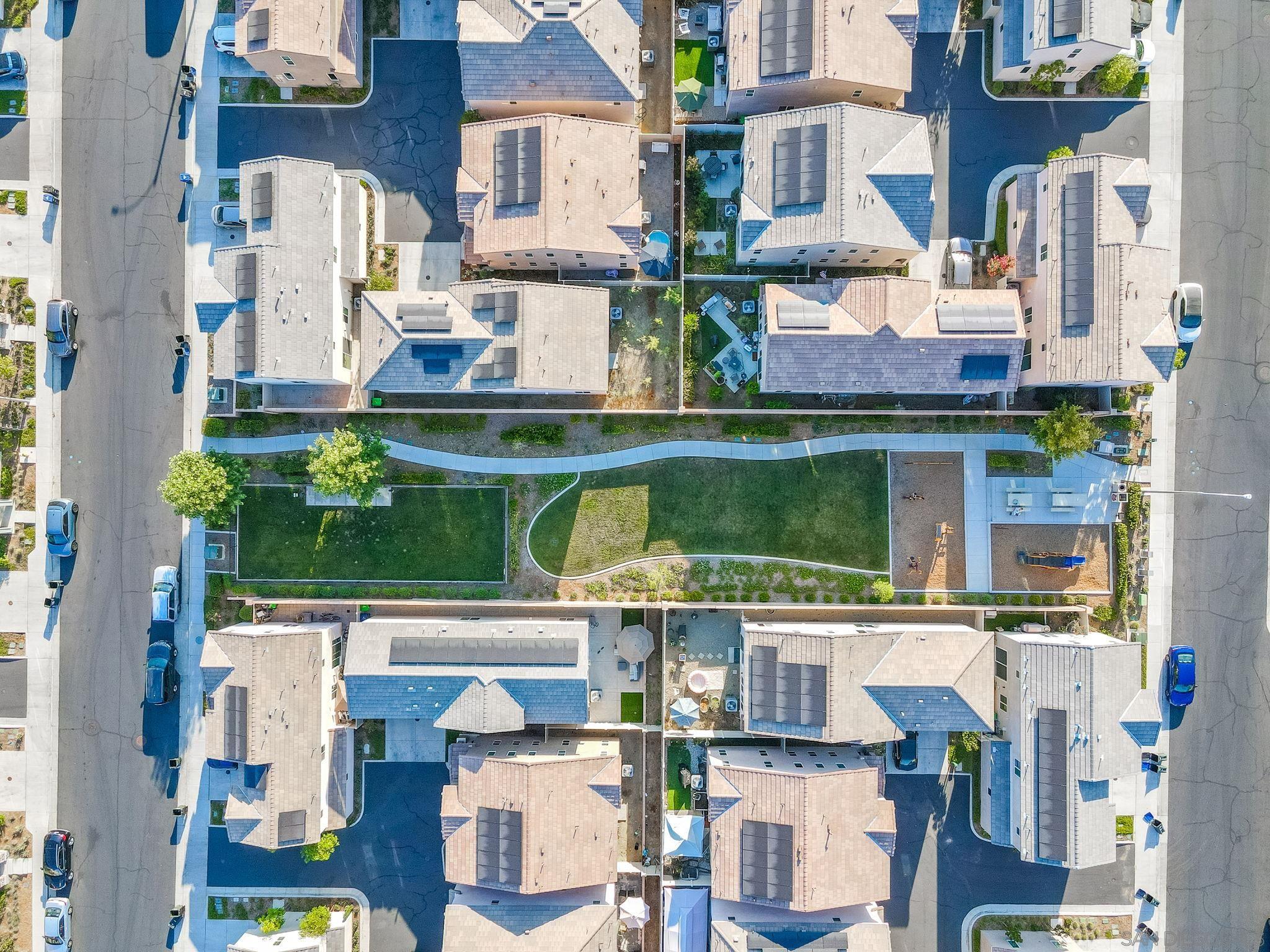 Detail Gallery Image 49 of 59 For 532  Enzo St  #75,  Lake Elsinore,  CA 92530 - 4 Beds | 3 Baths