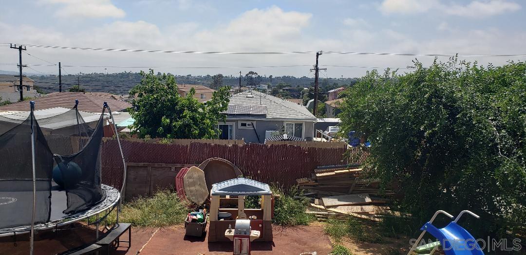 Detail Gallery Image 1 of 1 For 2376 W Jewett Street, San Diego,  CA 92111 - 3 Beds | 1 Baths