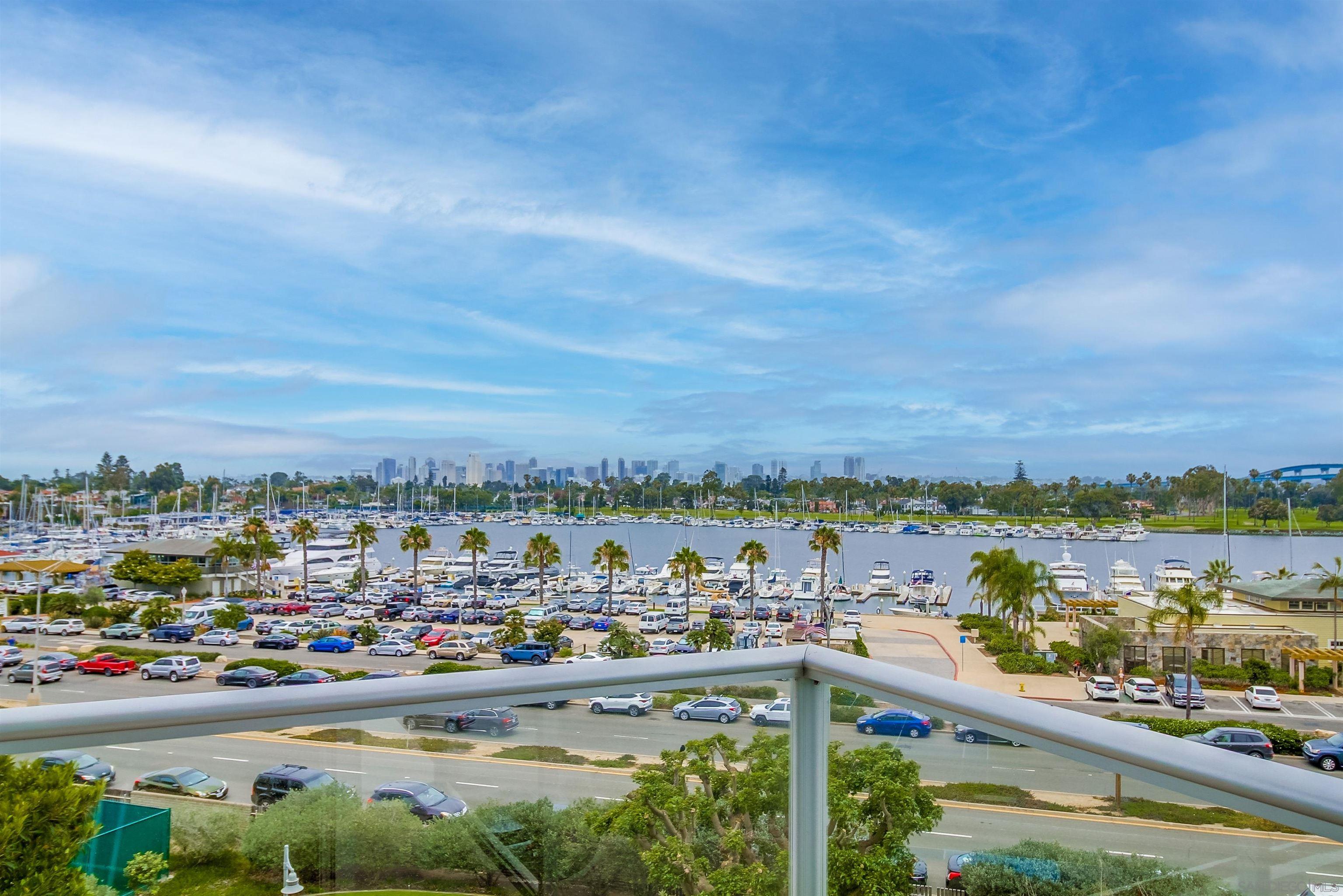 Detail Gallery Image 26 of 26 For Avenida Del Mundo, Coronado,  CA 92118 - 2 Beds | 2 Baths