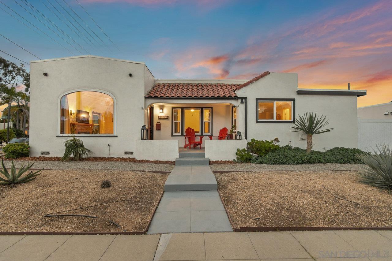 Detail Gallery Image 1 of 1 For 3195  Juniper St, San Diego,  CA 92104 - 4 Beds | 3 Baths