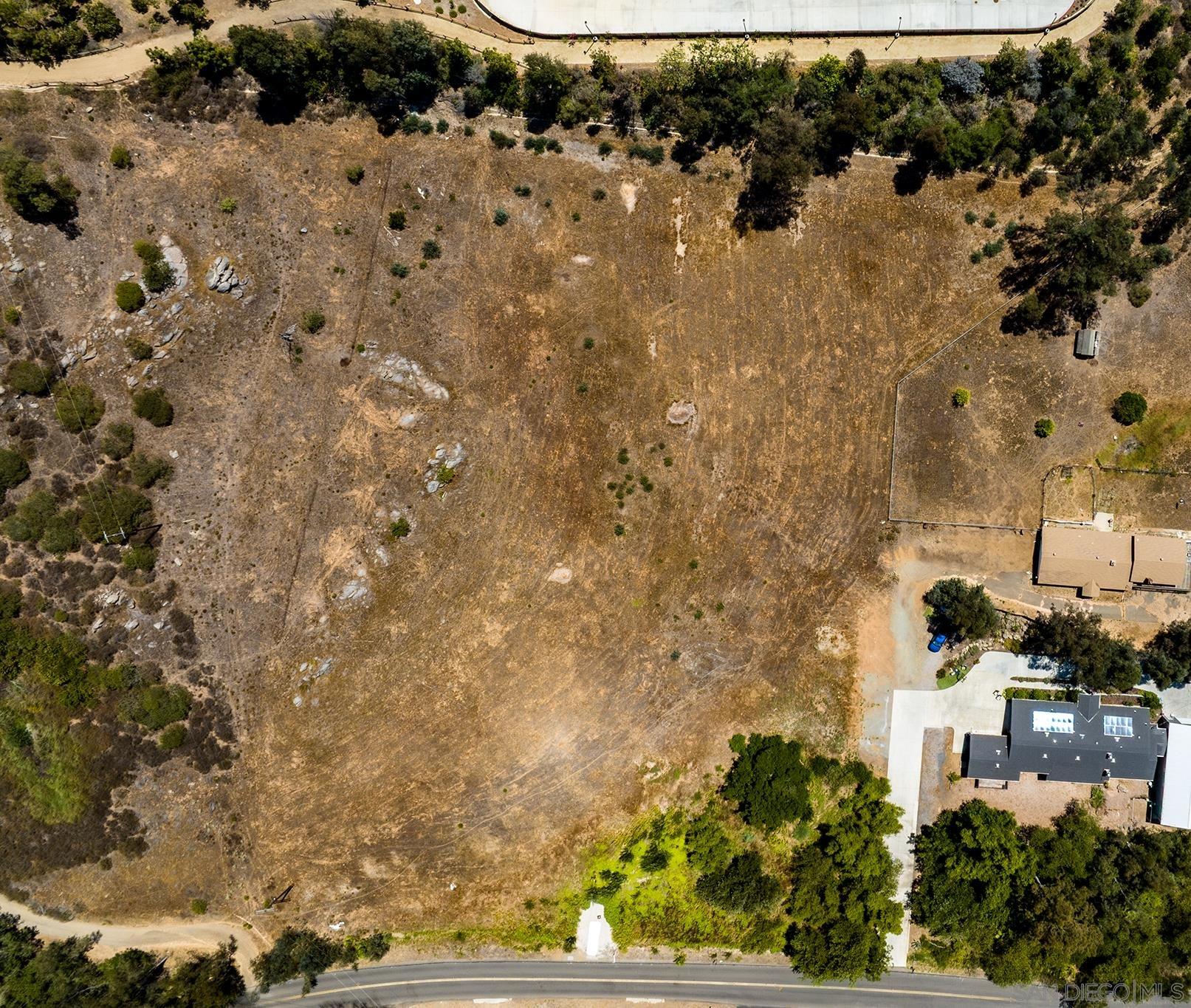 Detail Gallery Image 11 of 13 For , Escondido,  CA 92029 - – Beds | – Baths