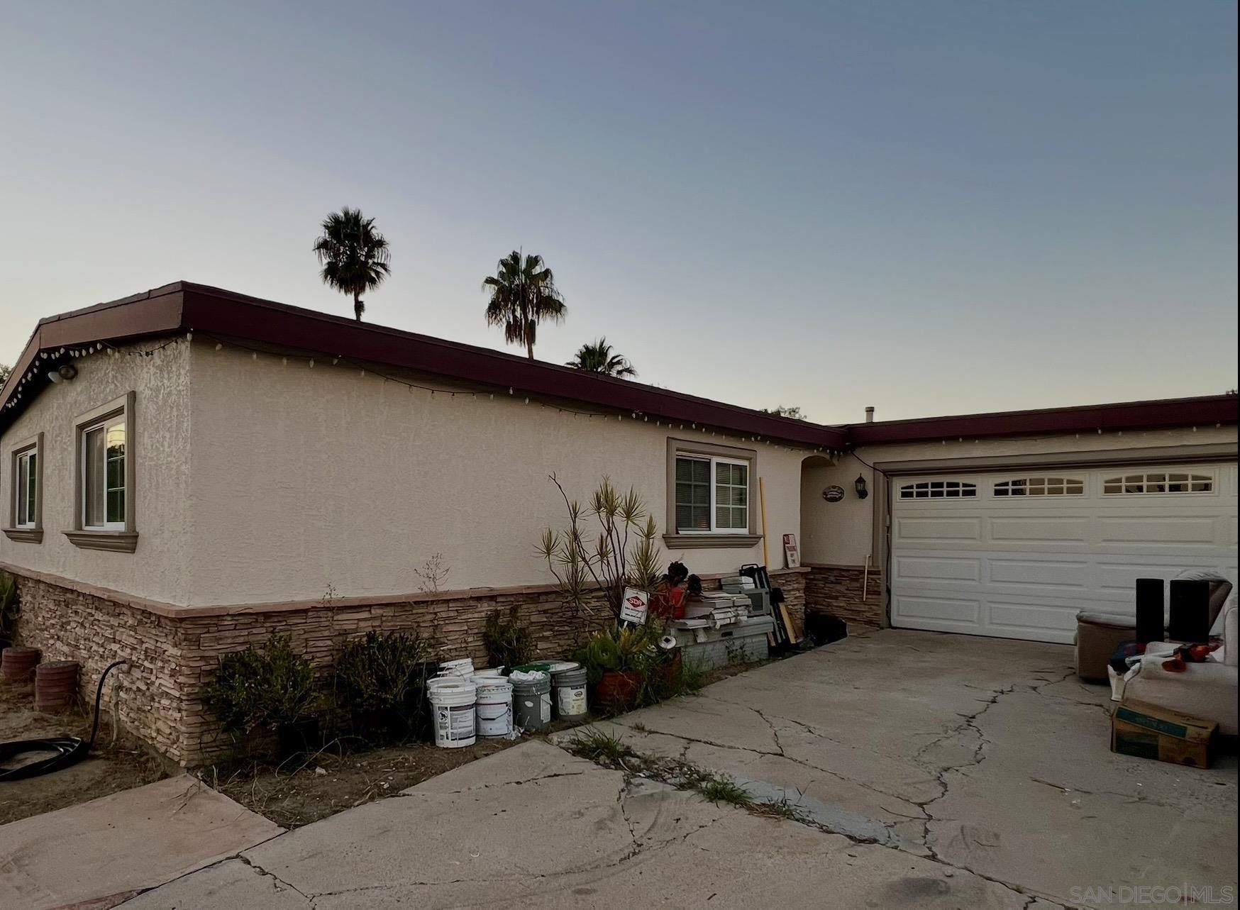 Front Image Thumbnail for SD250034323