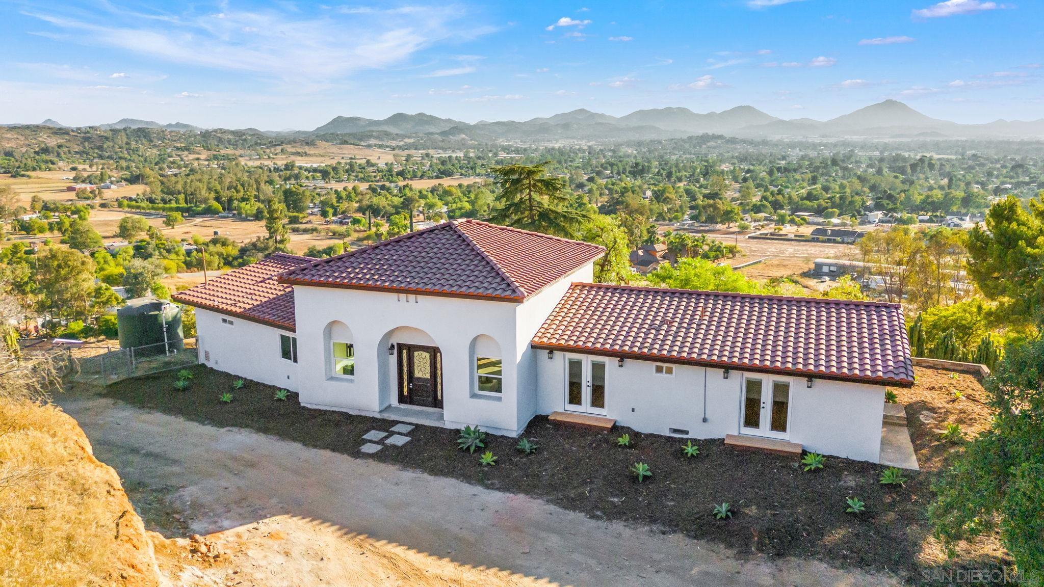 Front Image Thumbnail for SD250034419