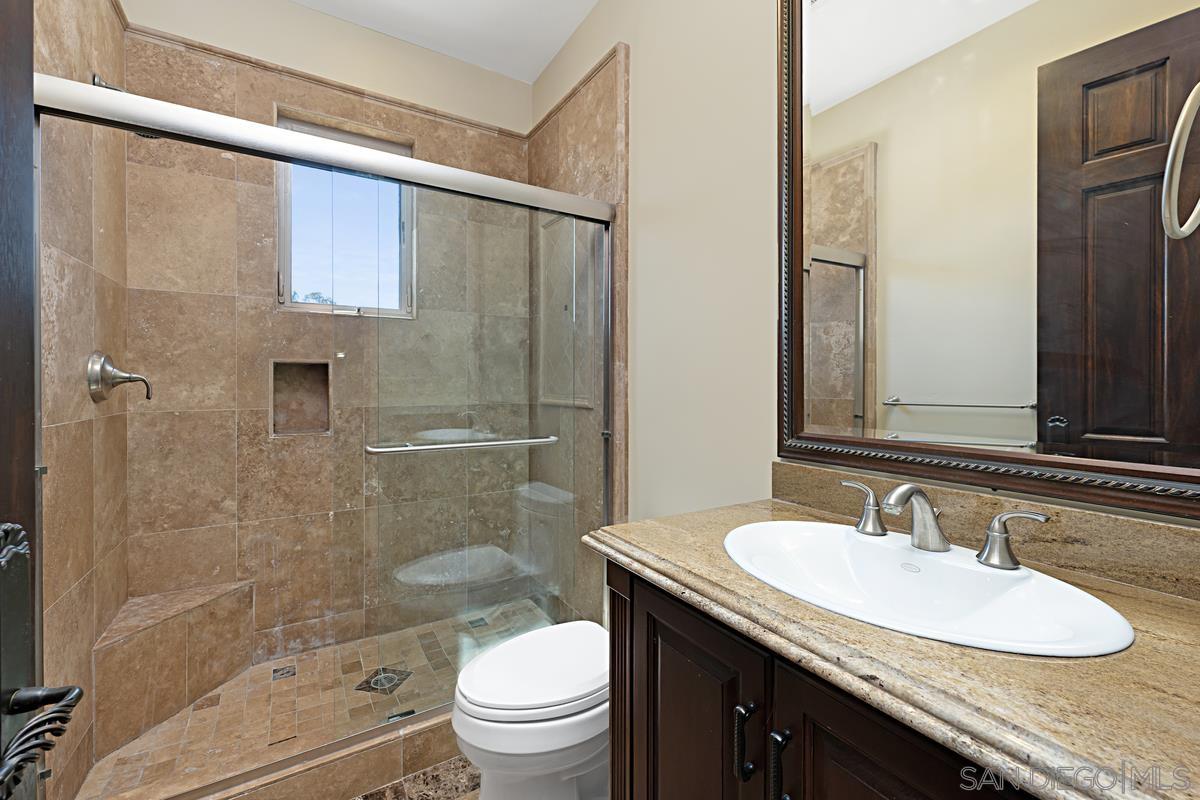 Detail Gallery Image 35 of 42 For 3745  Vista Pointe, Bonita,  CA 91902 - 6 Beds | 5/1 Baths