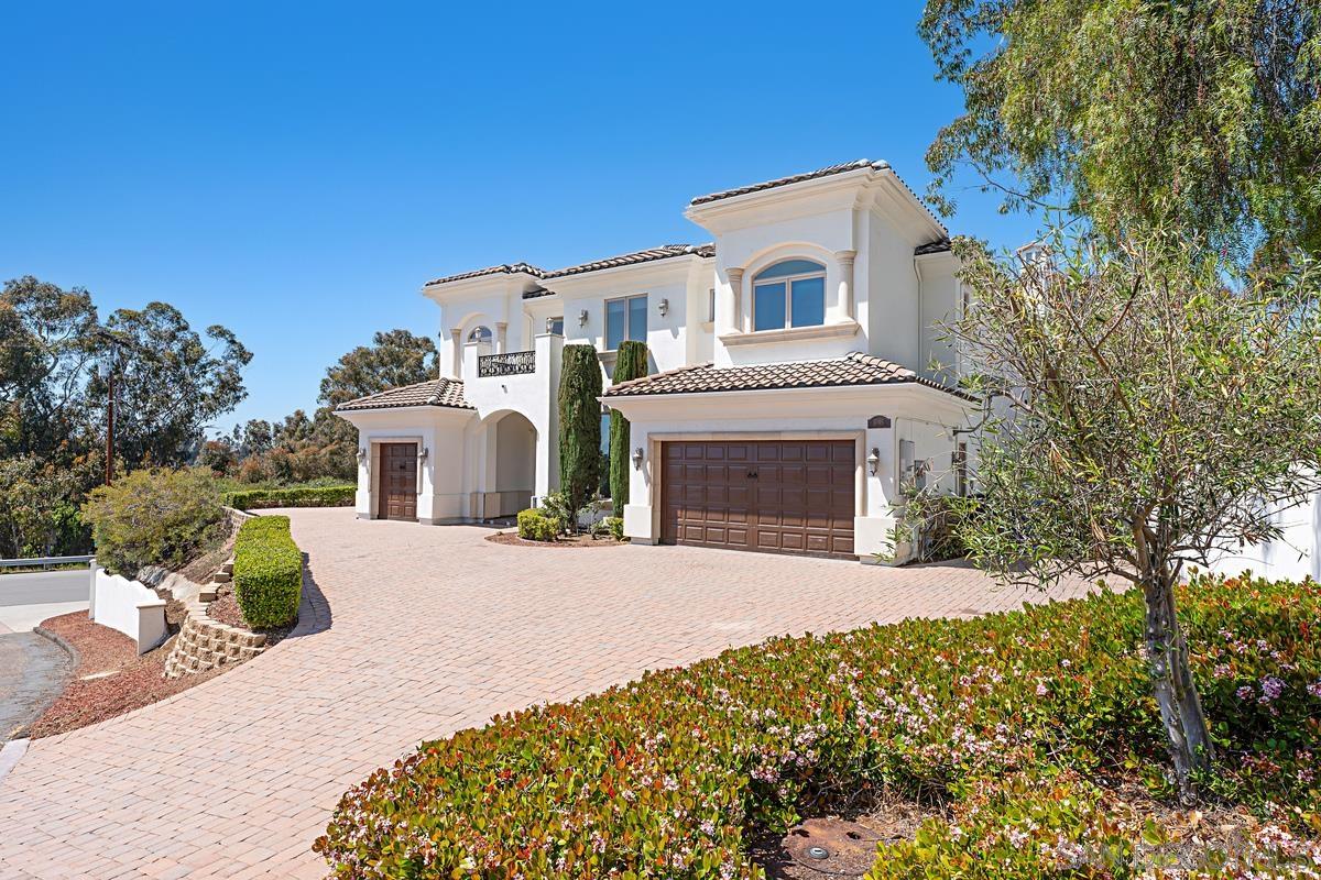 Detail Gallery Image 3 of 42 For 3745  Vista Pointe, Bonita,  CA 91902 - 6 Beds | 5/1 Baths