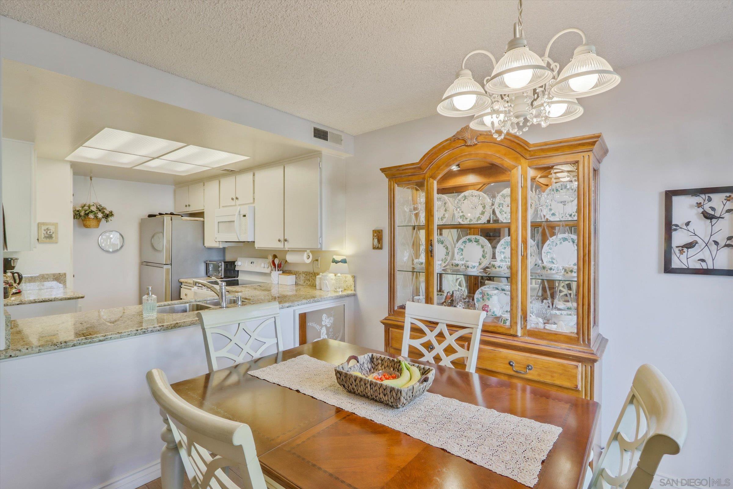 Detail Gallery Image 15 of 31 For 5430  Baltimore  #51,  La Mesa,  CA 91942 - 2 Beds | 1/1 Baths