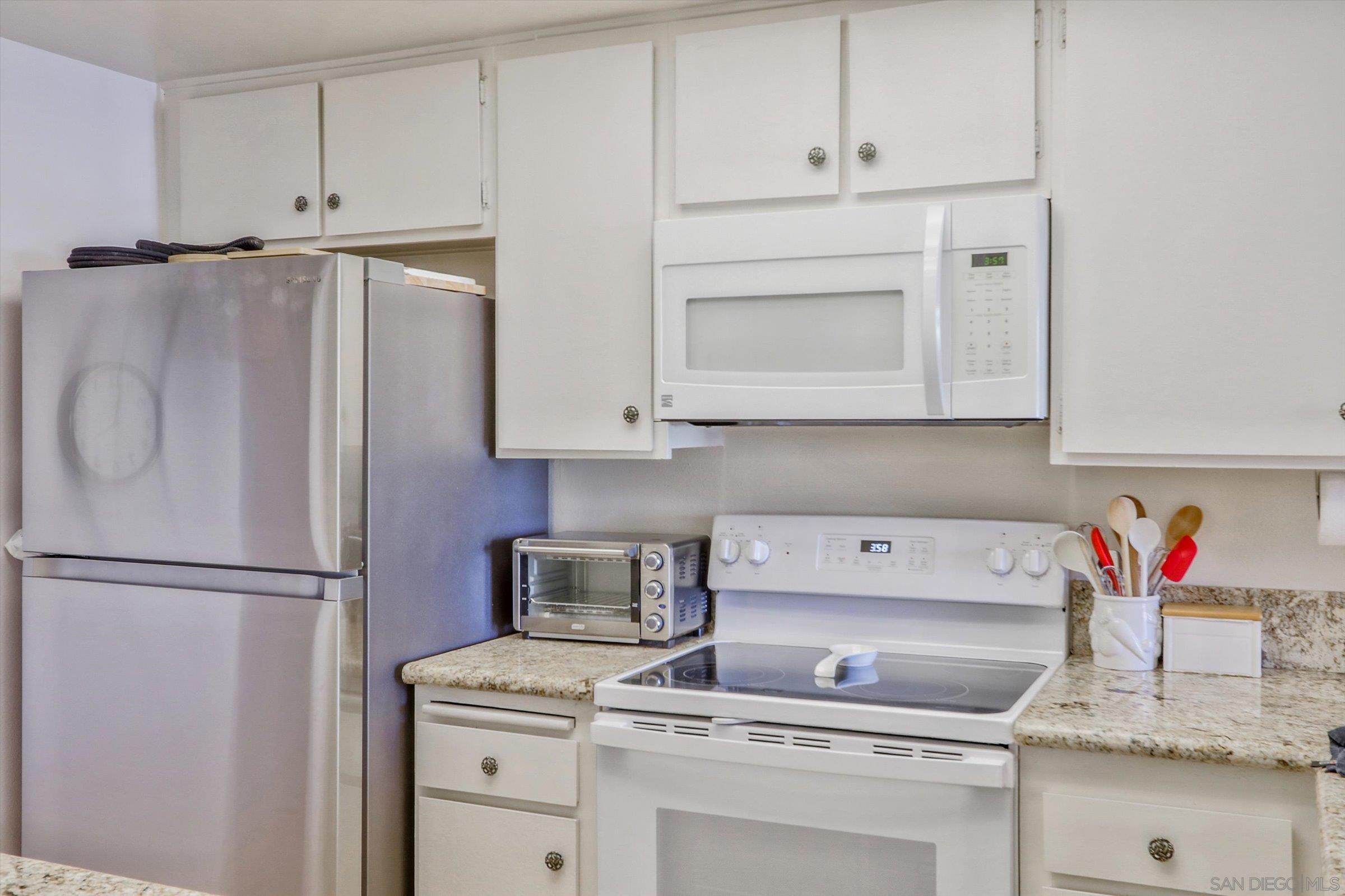 Detail Gallery Image 7 of 31 For 5430  Baltimore  #51,  La Mesa,  CA 91942 - 2 Beds | 1/1 Baths
