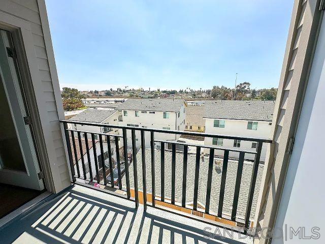 Detail Gallery Image 2 of 19 For 1041 N Cummings, Los Angeles,  CA 90033 - 1 Beds | 1 Baths