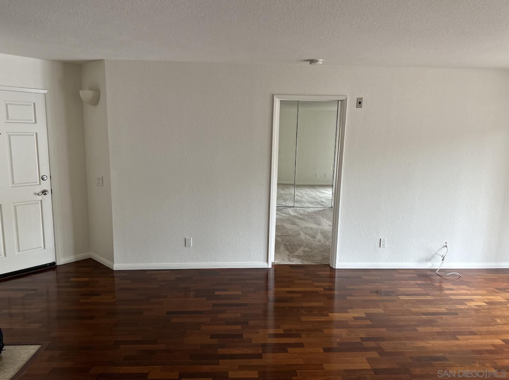 Detail Gallery Image 5 of 25 For 7248  Camino Degrazia  295, San Diego,  CA 92111 - 2 Beds | 2 Baths