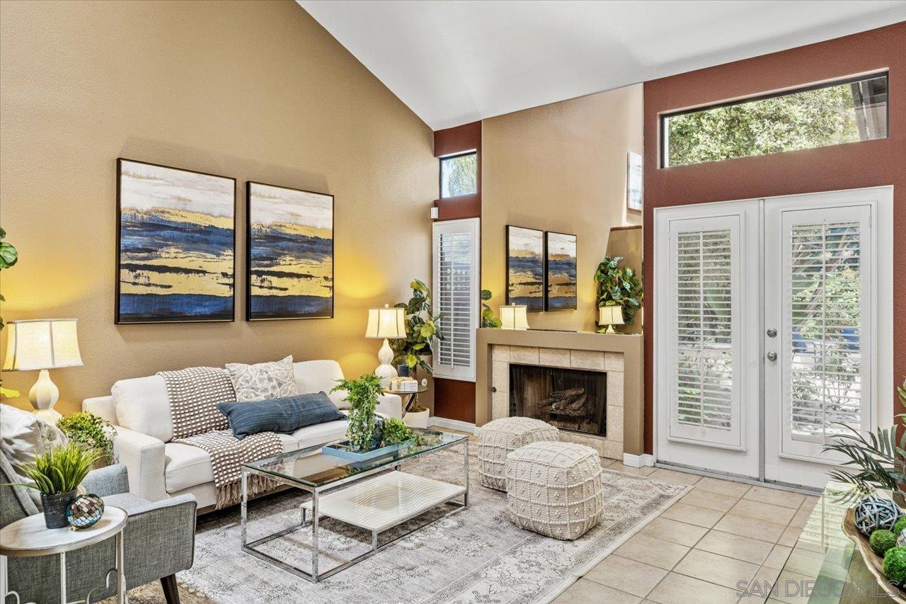 Front Image Thumbnail for SD250034604