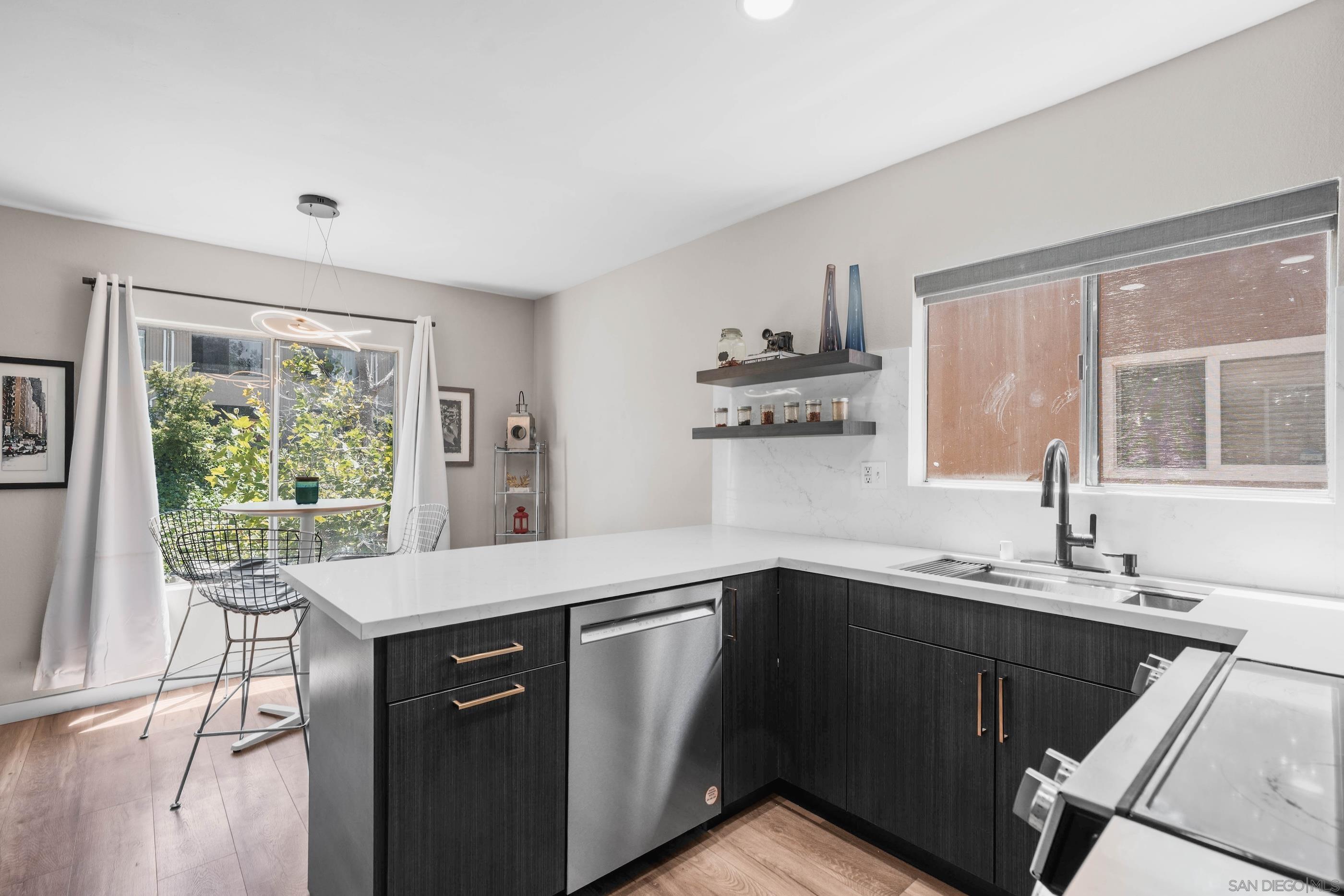 Detail Gallery Image 1 of 20 For 17093 W Bernardo Dr.  #205,  San Diego,  CA 92127 - 2 Beds | 1 Baths