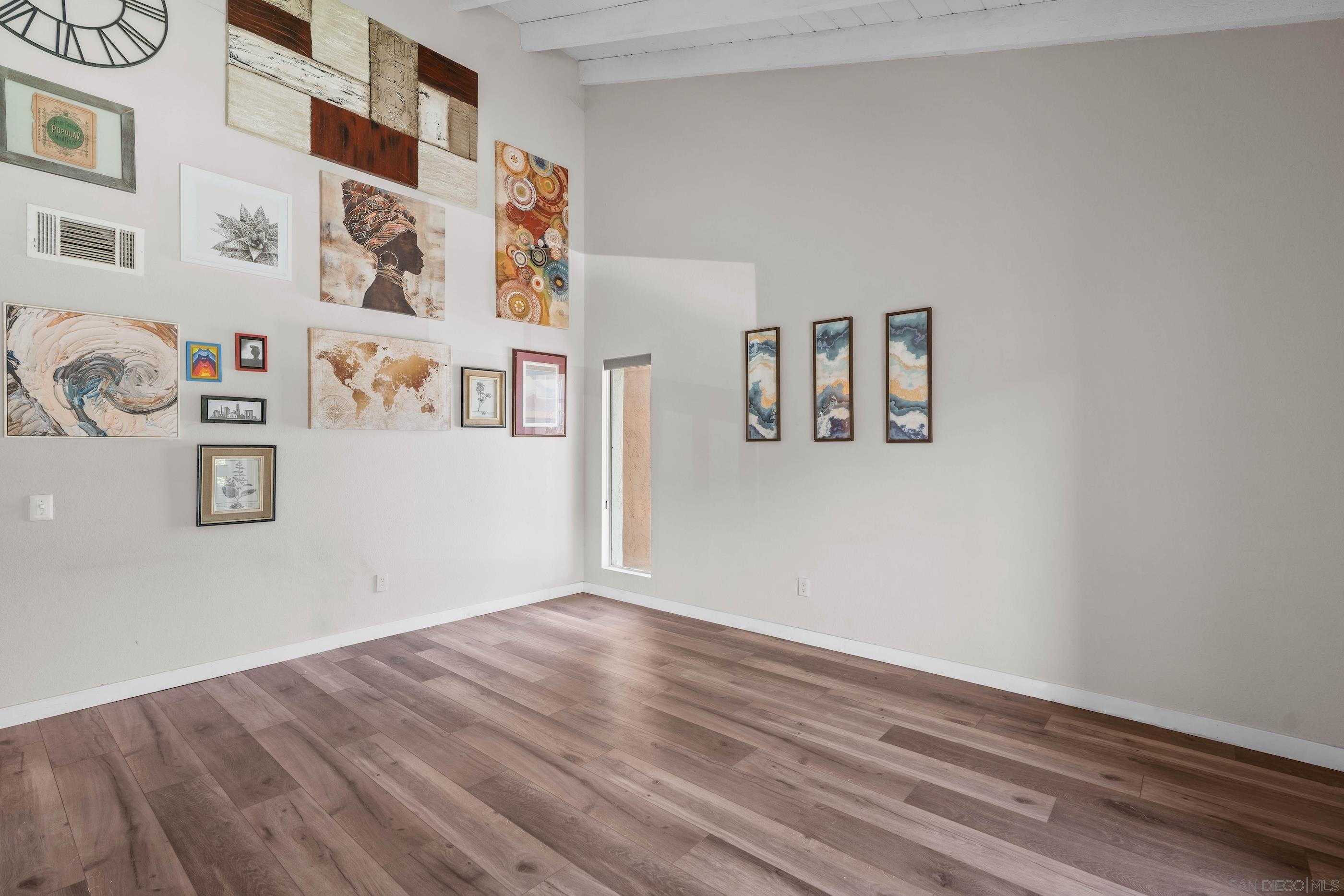 Detail Gallery Image 7 of 20 For 17093 W Bernardo Dr.  #205,  San Diego,  CA 92127 - 2 Beds | 1 Baths