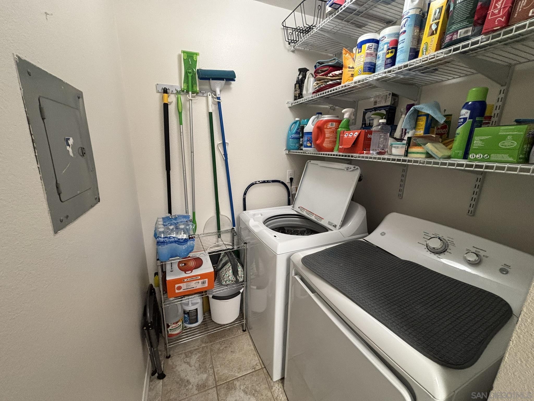 Detail Gallery Image 27 of 30 For 10454  Caminito Sulmona, San Diego,  CA 92129 - 3 Beds | 2 Baths