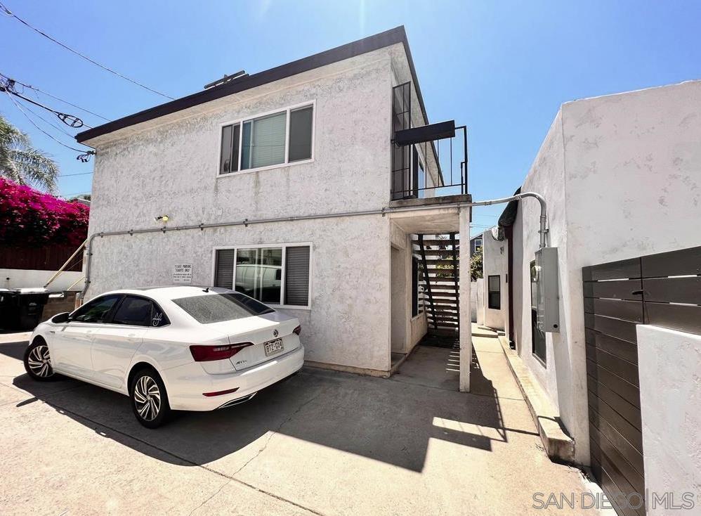 Detail Gallery Image 5 of 8 For 4763  Terrace Dr  B, San Diego,  CA 92116 - 1 Beds | 1 Baths