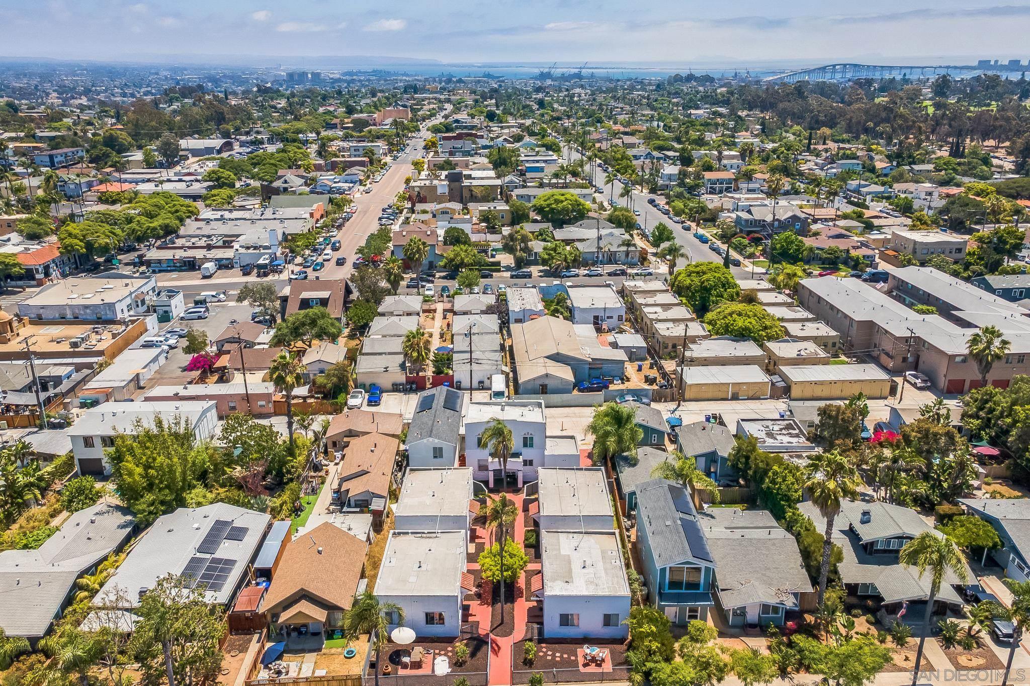 Detail Gallery Image 13 of 45 For 2949-57  Kalmia, San Diego,  CA 92104 - – Beds | – Baths