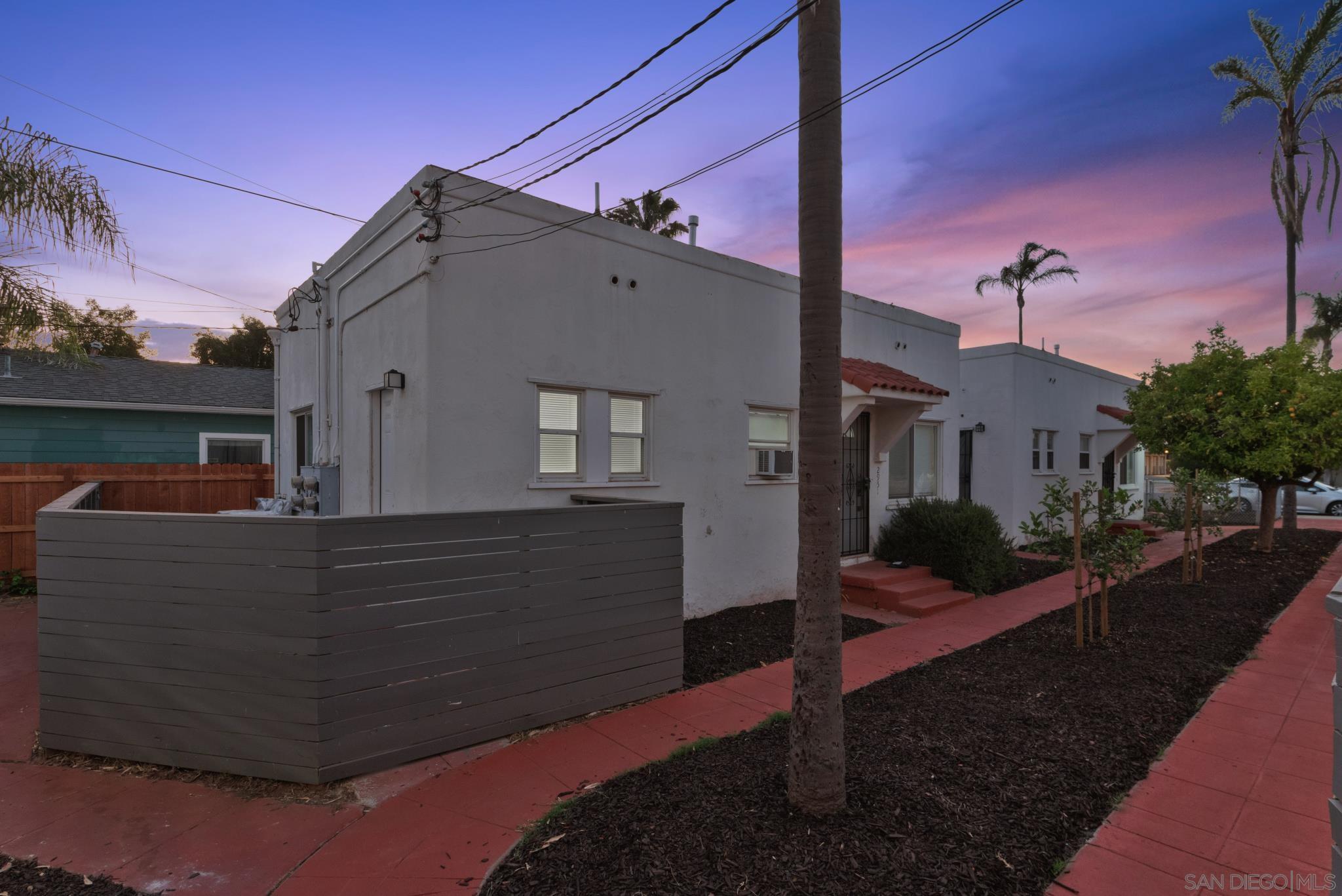 Detail Gallery Image 20 of 45 For 2949-57  Kalmia, San Diego,  CA 92104 - – Beds | – Baths