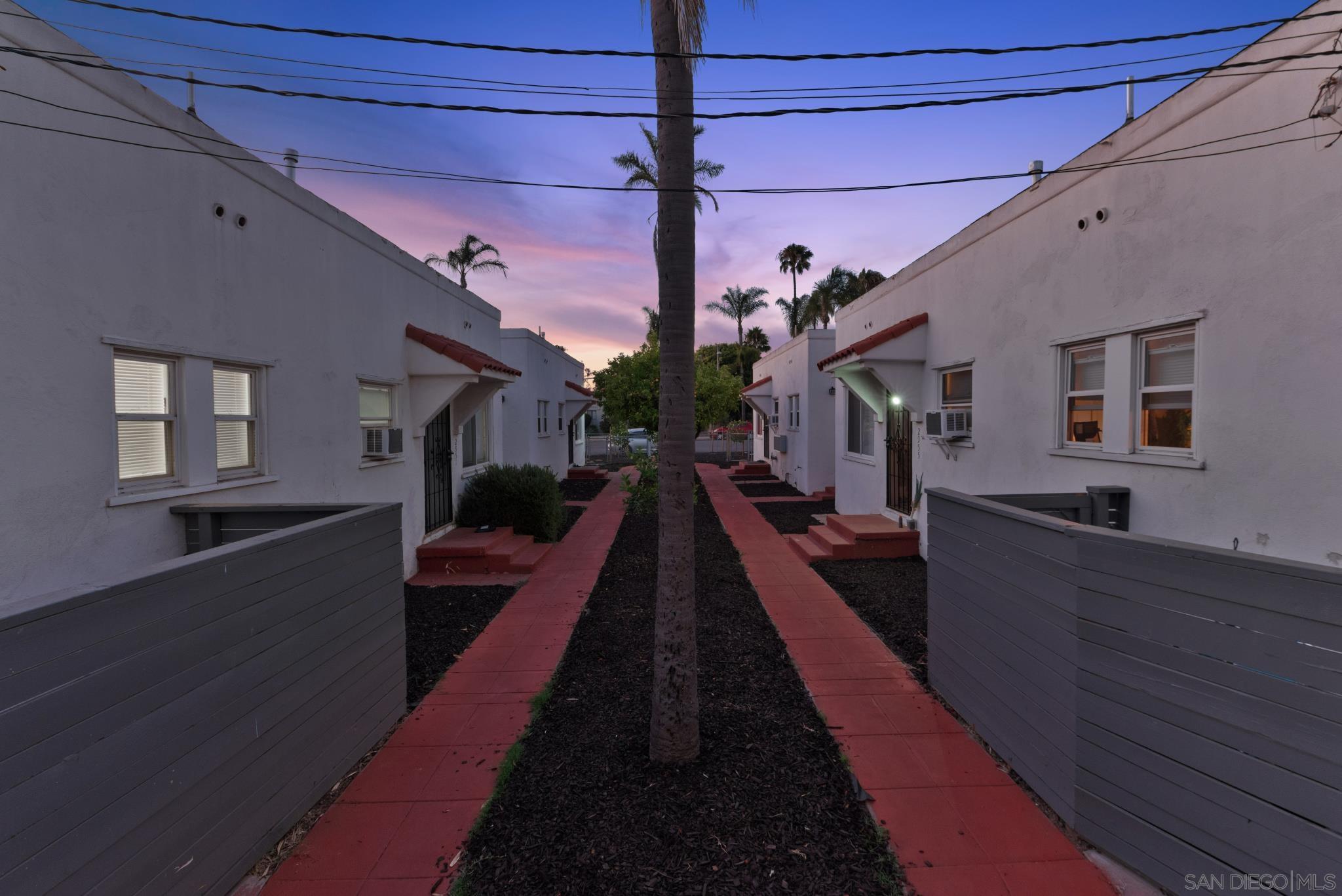 Detail Gallery Image 21 of 45 For 2949-57  Kalmia, San Diego,  CA 92104 - – Beds | – Baths