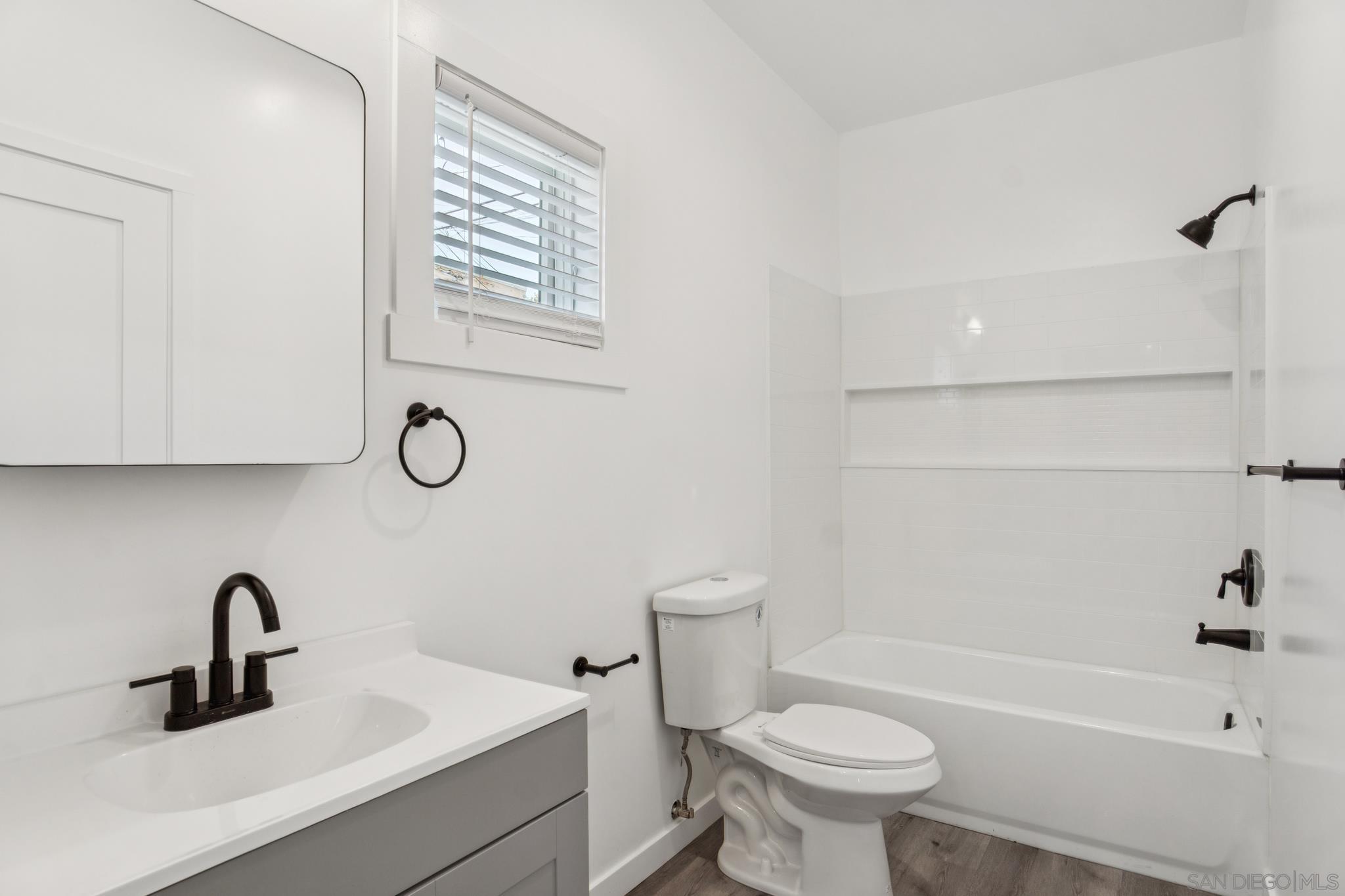 Detail Gallery Image 39 of 45 For 2949-57  Kalmia, San Diego,  CA 92104 - – Beds | – Baths