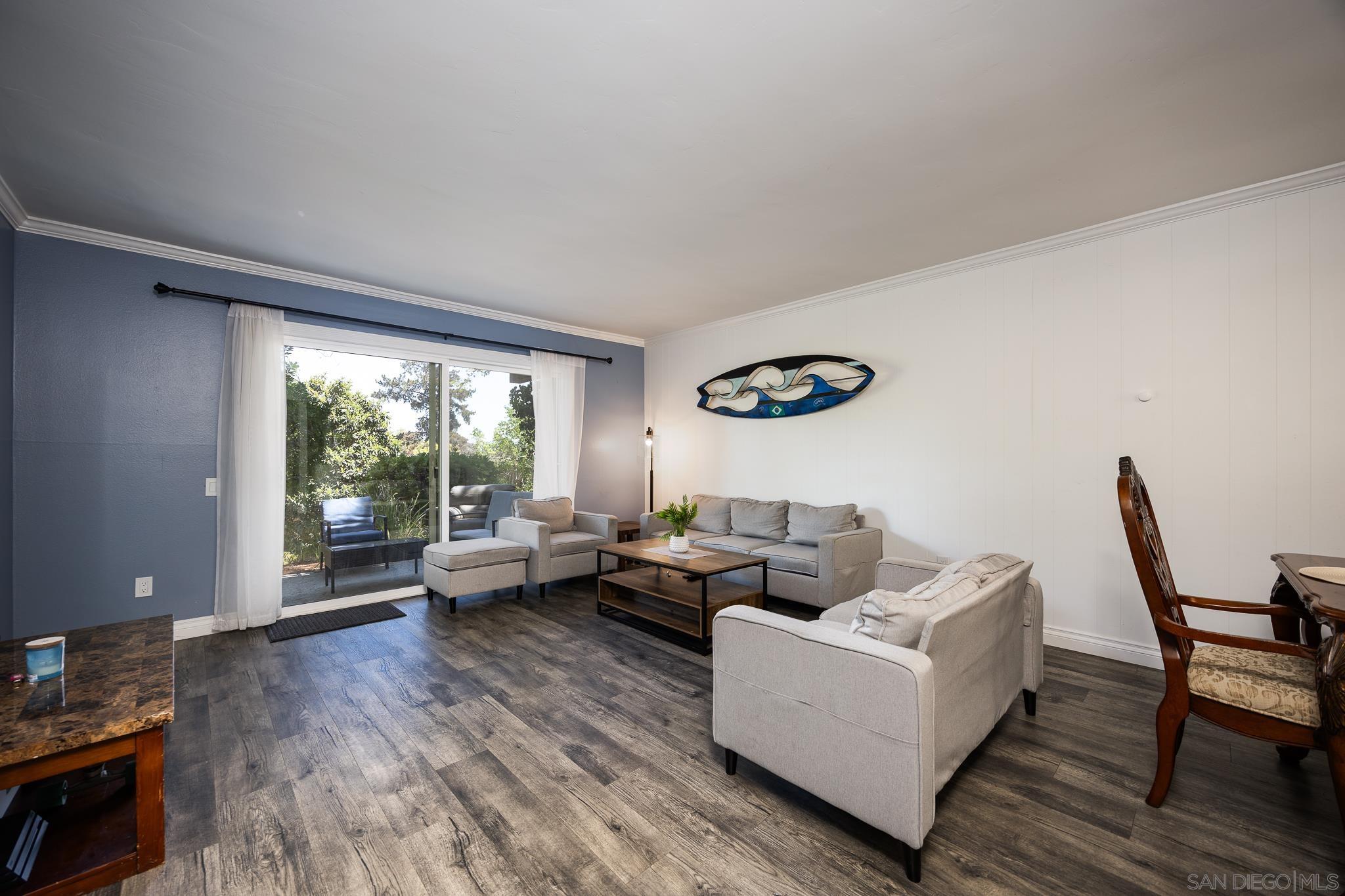 Detail Gallery Image 5 of 29 For 5700  Baltimore Dr  #215,  La Mesa,  CA 91942 - 2 Beds | 2 Baths