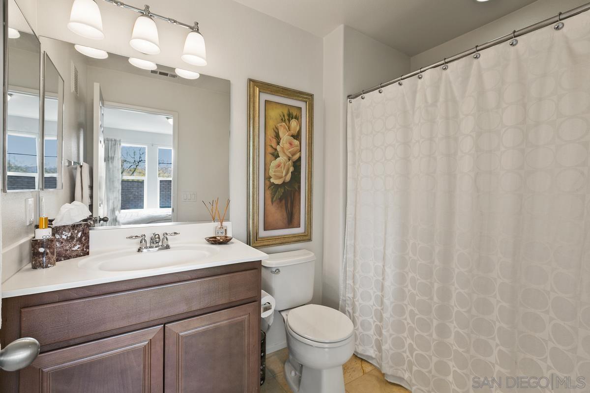 Detail Gallery Image 21 of 40 For 16915  Hutchins Lndg  45, San Diego,  CA 92127 - 2 Beds | 2/1 Baths