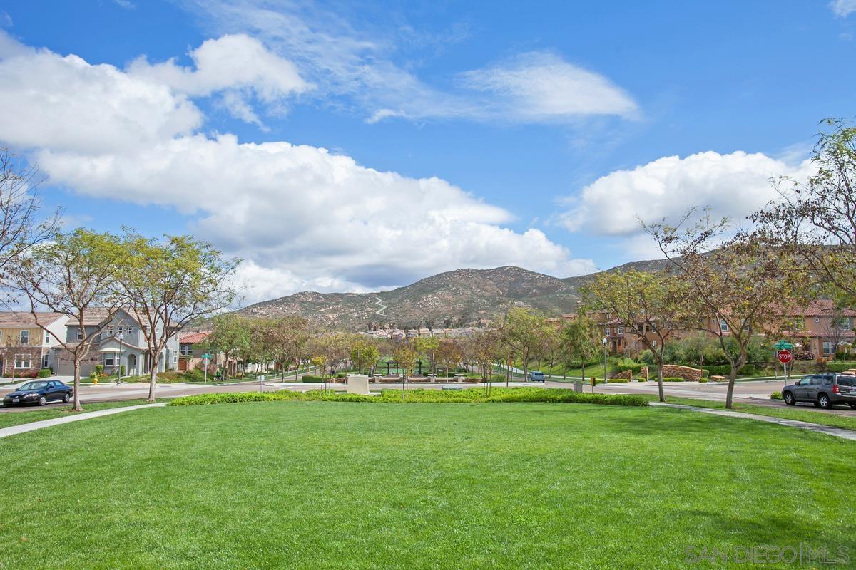 Detail Gallery Image 31 of 40 For 16915  Hutchins Lndg  45, San Diego,  CA 92127 - 2 Beds | 2/1 Baths