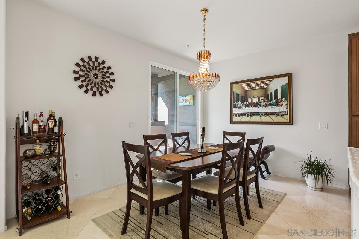 Detail Gallery Image 10 of 40 For 16915  Hutchins Lndg  45, San Diego,  CA 92127 - 2 Beds | 2/1 Baths