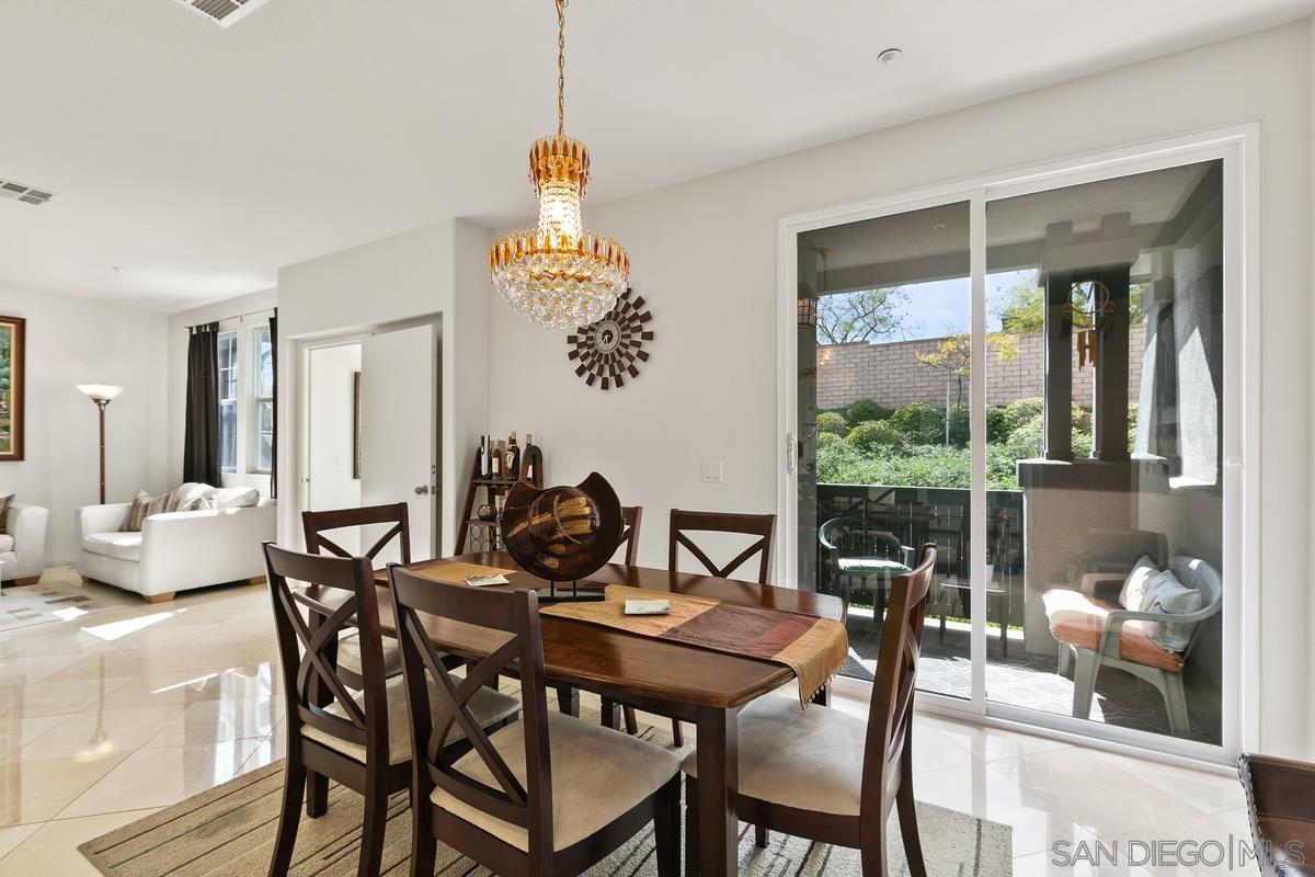 Detail Gallery Image 10 of 40 For 16915  Hutchins Lndg  45, San Diego,  CA 92127 - 2 Beds | 2/1 Baths