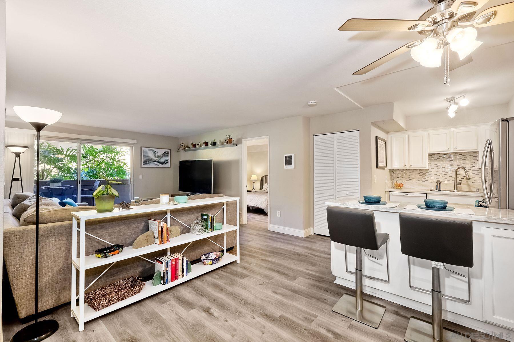 Front Image Thumbnail for SD250034888