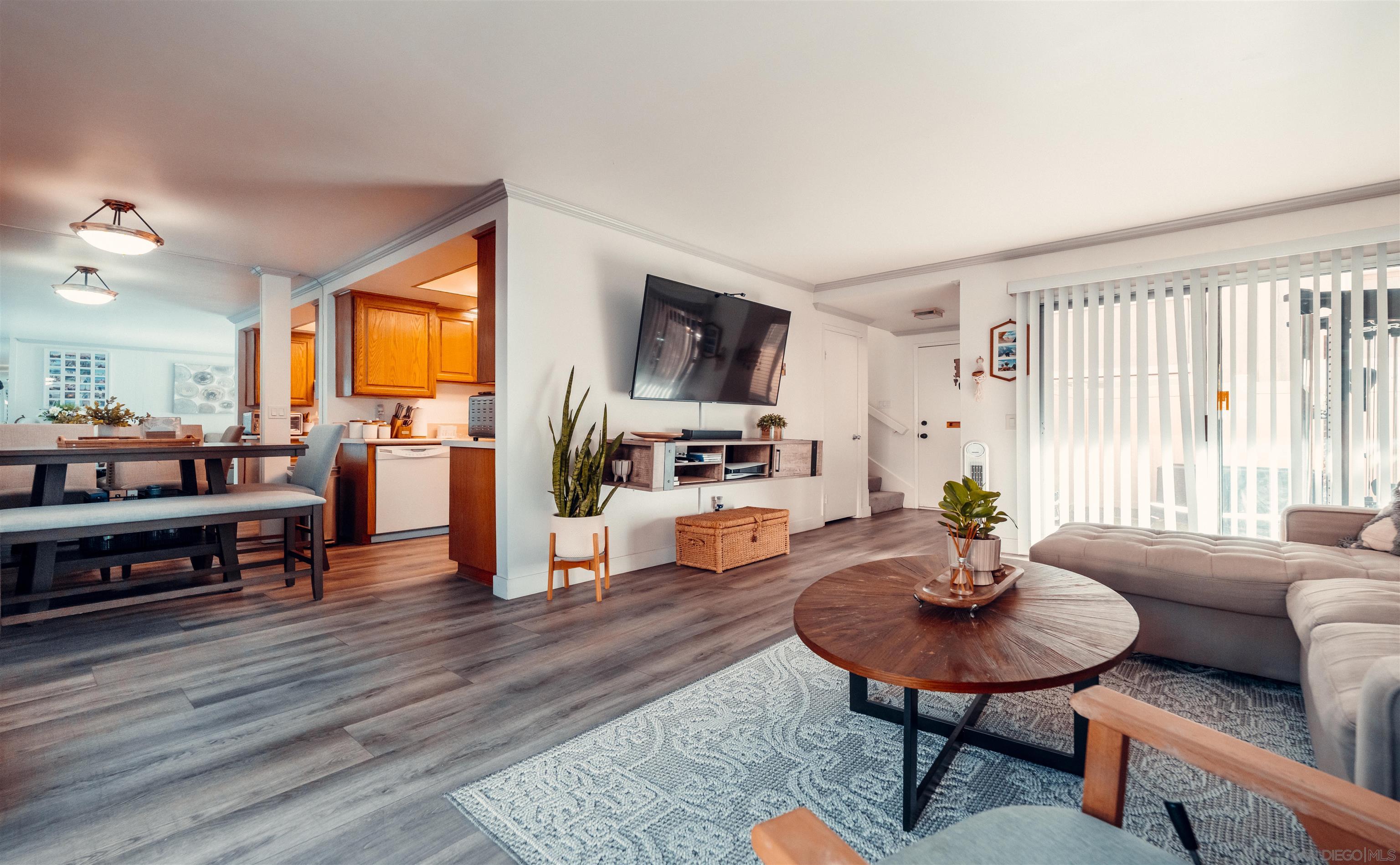 Detail Gallery Image 17 of 40 For 7855  Hummingbird Lane, San Diego,  CA 92123 - 2 Beds | 1 Baths