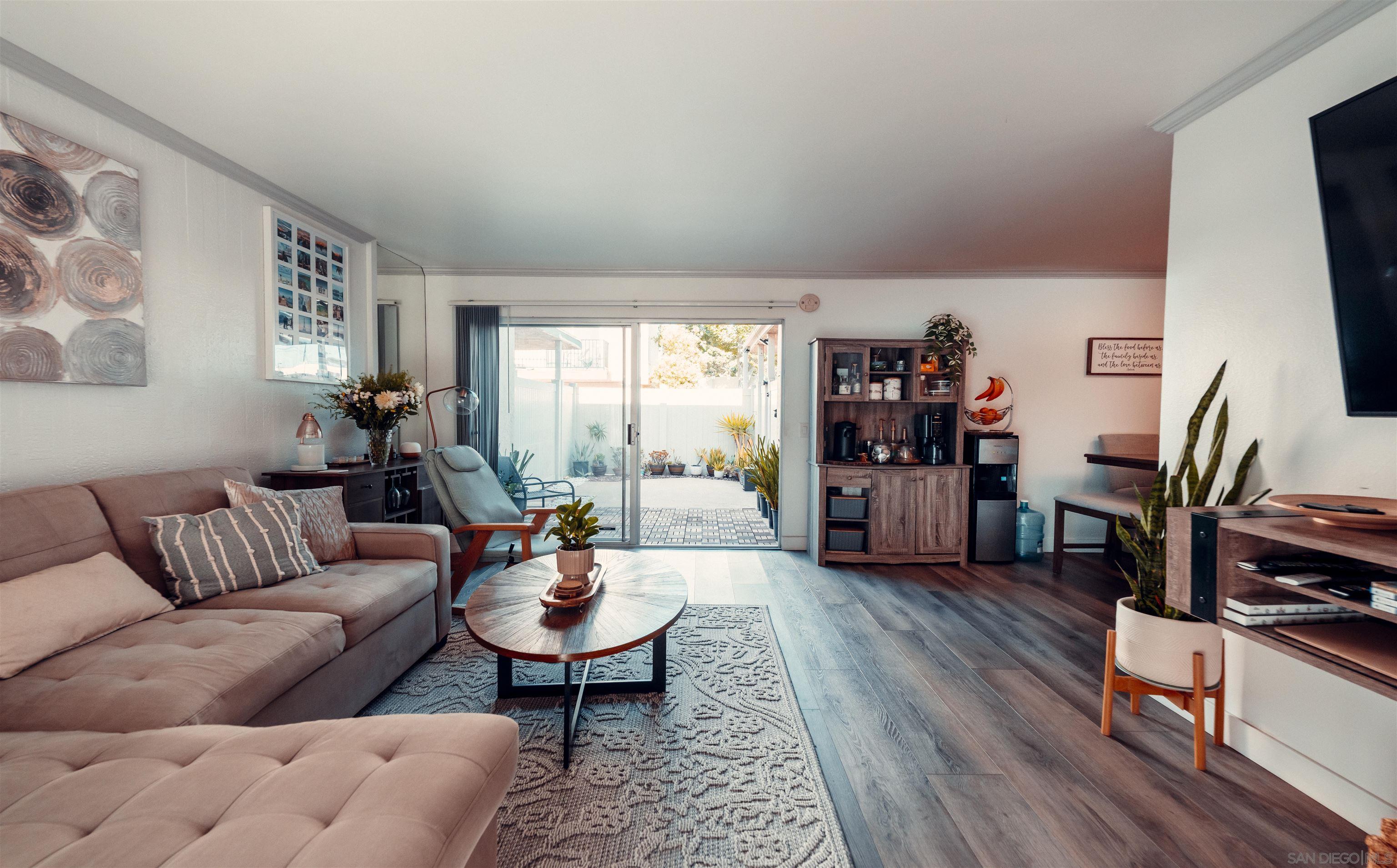 Detail Gallery Image 18 of 40 For 7855  Hummingbird Lane, San Diego,  CA 92123 - 2 Beds | 1 Baths