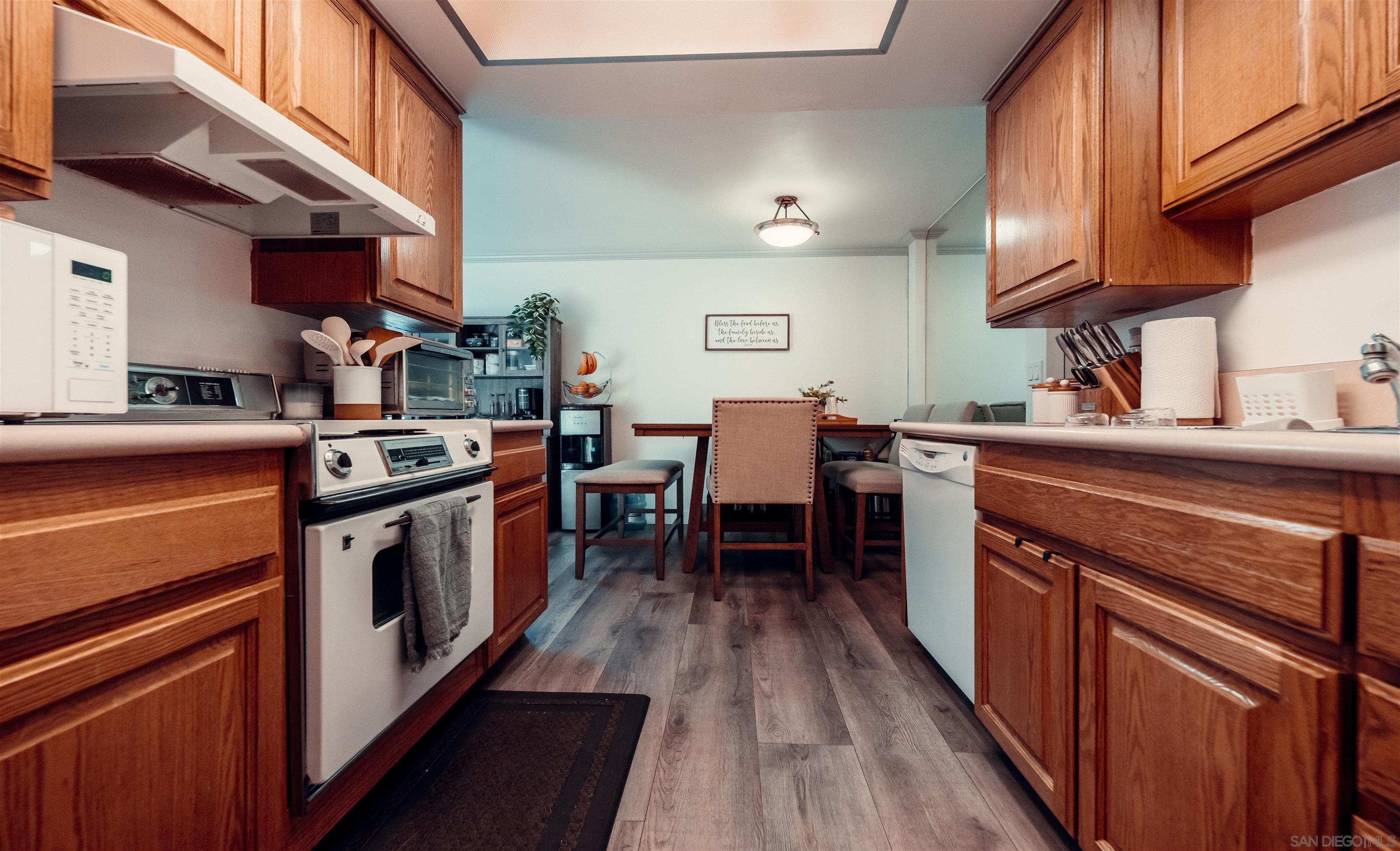 Detail Gallery Image 25 of 40 For 7855  Hummingbird Lane, San Diego,  CA 92123 - 2 Beds | 1 Baths