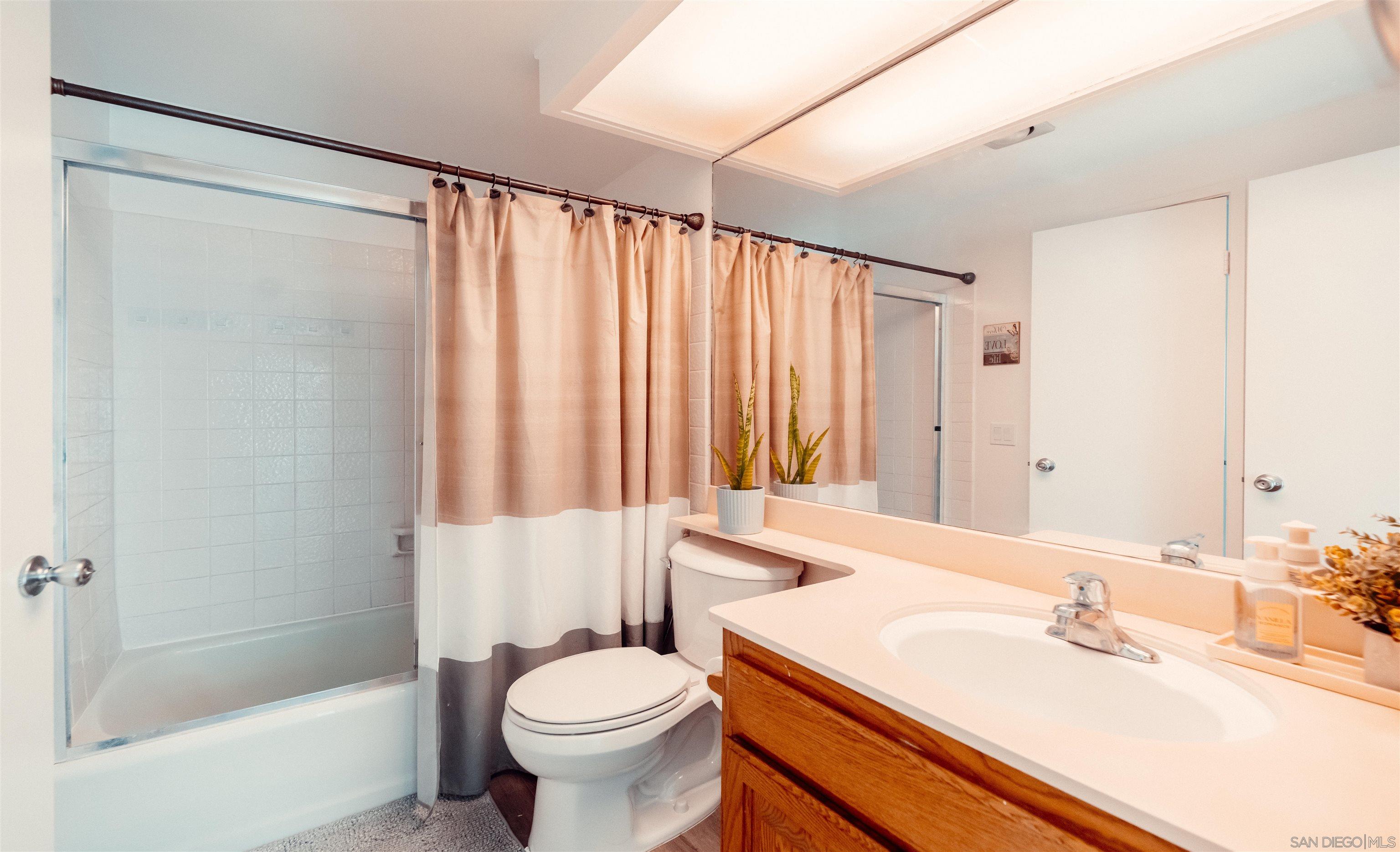 Detail Gallery Image 33 of 40 For 7855  Hummingbird Lane, San Diego,  CA 92123 - 2 Beds | 1 Baths