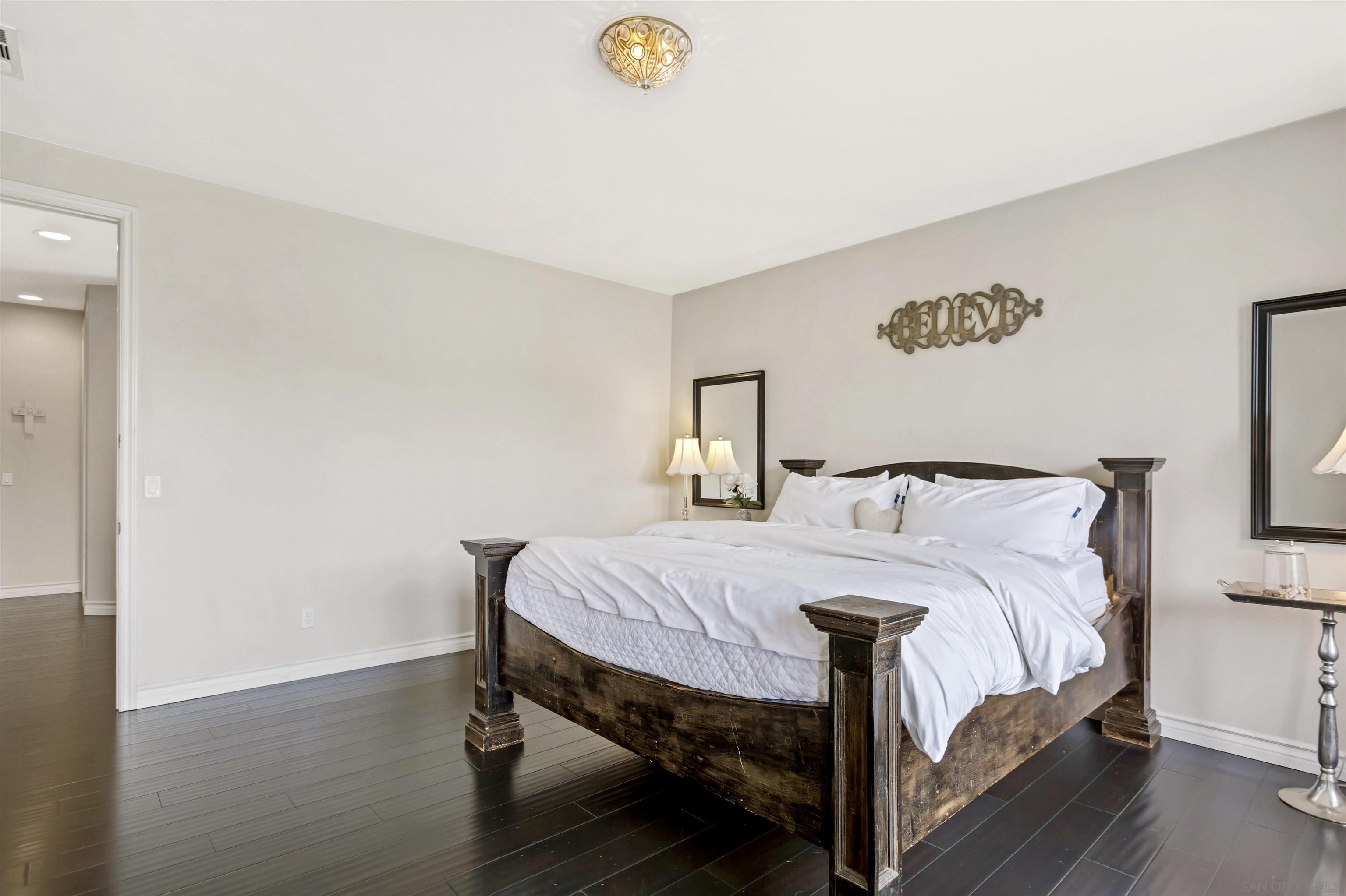 Detail Gallery Image 19 of 29 For 4229  via Mira Monte, Agoura Hills,  CA 91301 - 3 Beds | 2/1 Baths