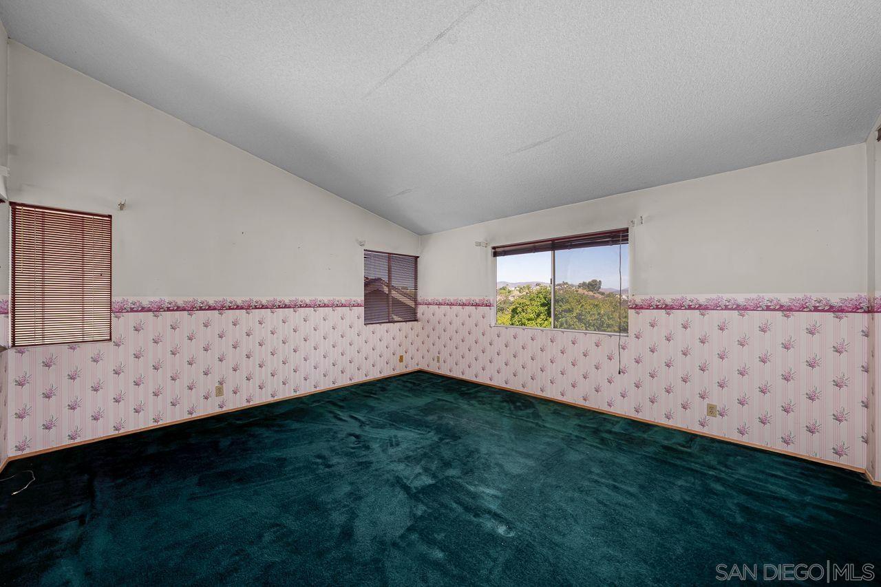 Detail Gallery Image 20 of 23 For 1153  Manzana Way, San Diego,  CA 92139 - 3 Beds | 2/1 Baths