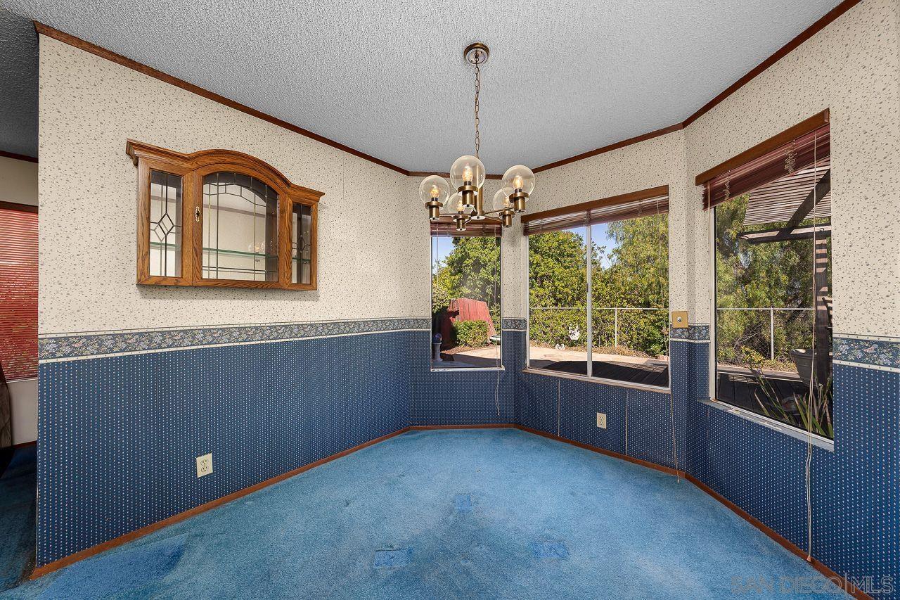 Detail Gallery Image 5 of 23 For 1153  Manzana Way, San Diego,  CA 92139 - 3 Beds | 2/1 Baths