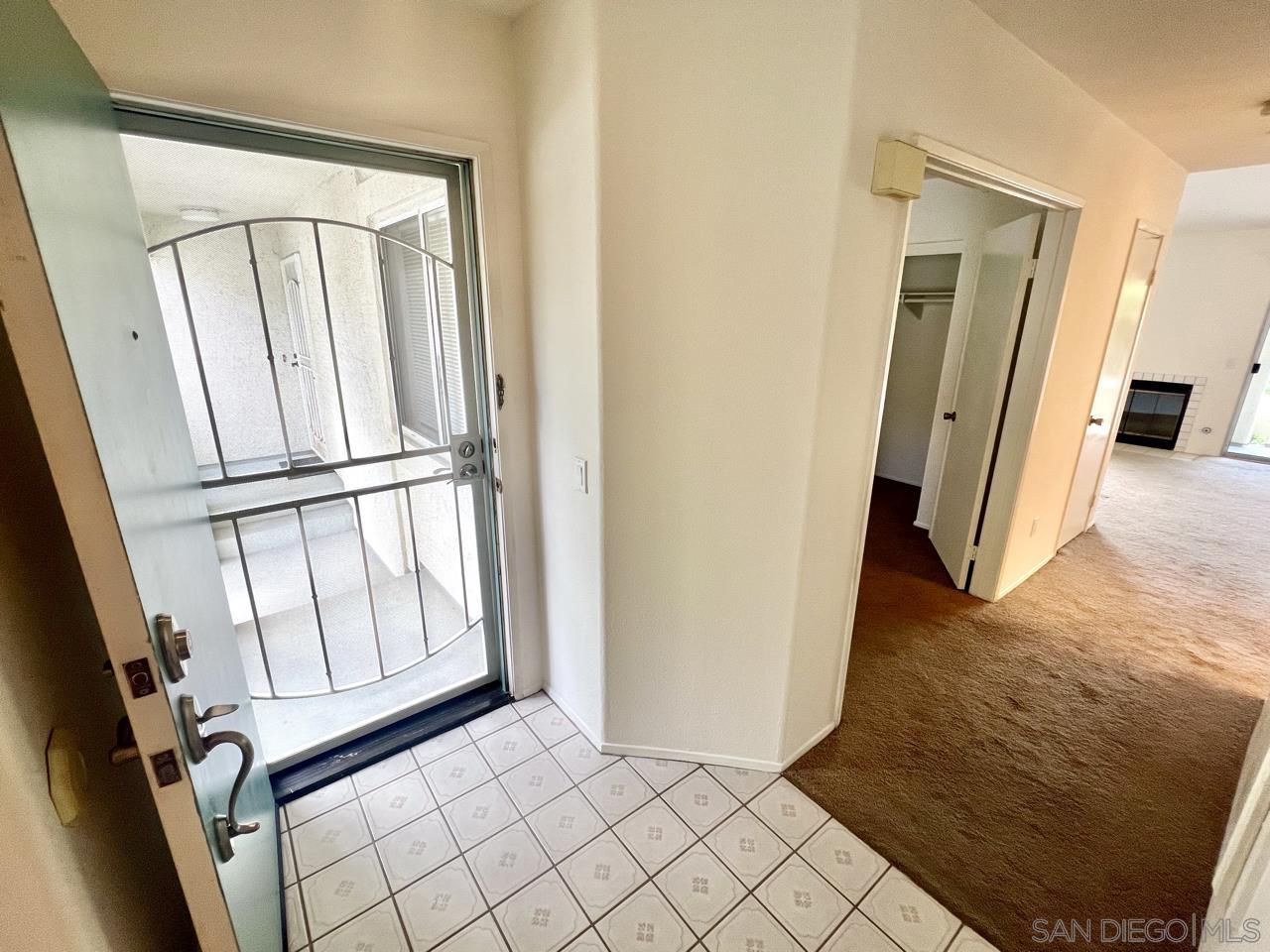 Detail Gallery Image 4 of 36 For 9995  Scripps Westview Way  54, San Diego,  CA 92121 - 2 Beds | 1 Baths