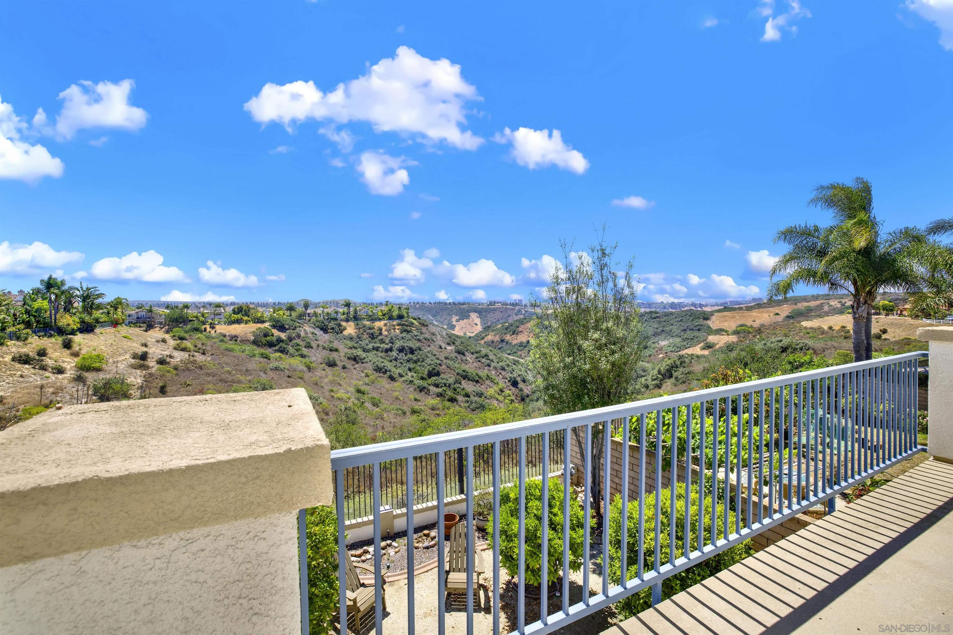 Front Image Thumbnail for SD250035126