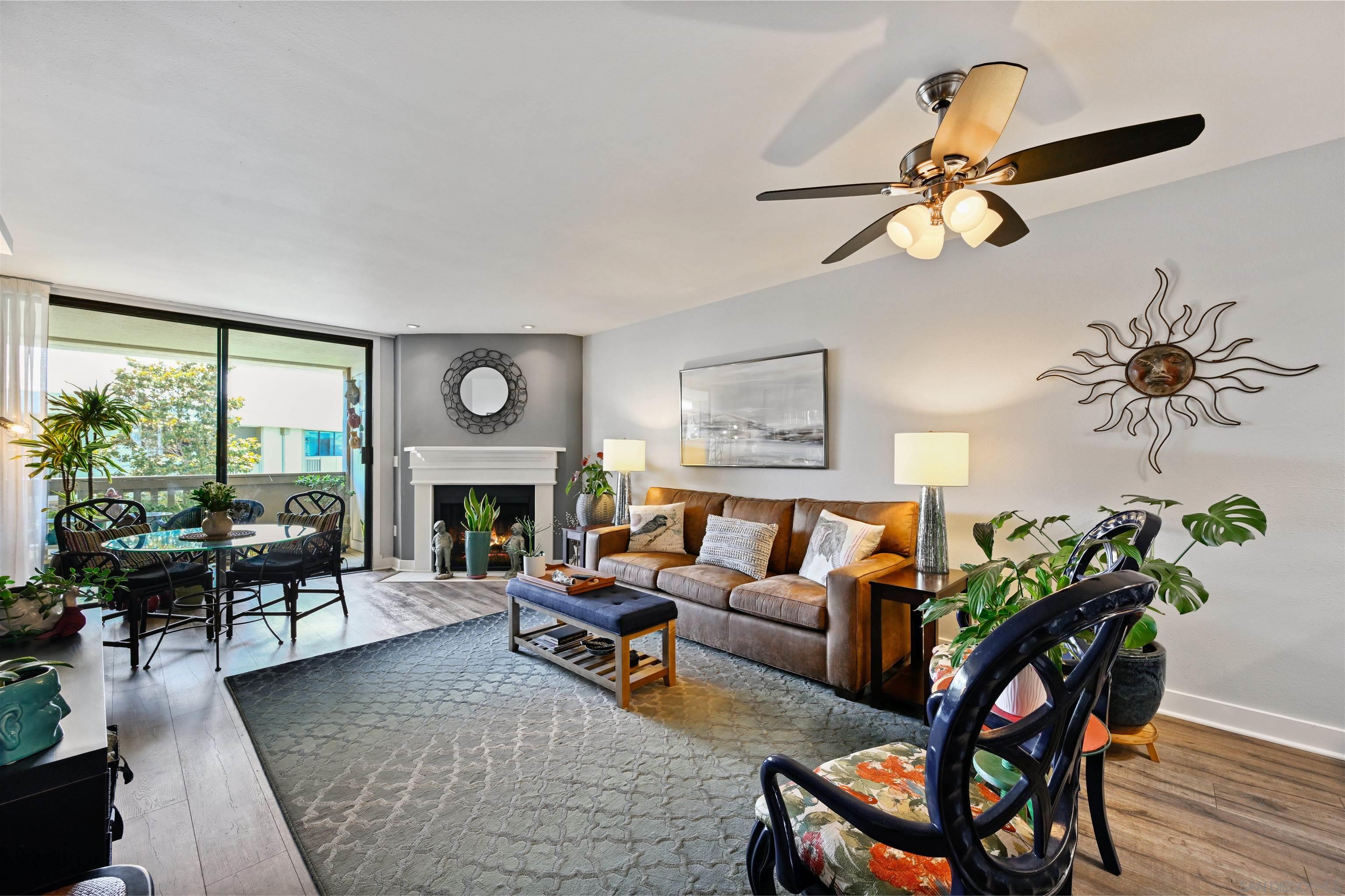 Front Image Thumbnail for SD250035160