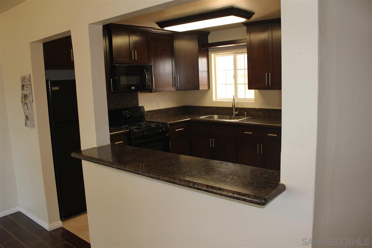 Detail Gallery Image 15 of 28 For 520  Glover Ave  C, Chula Vista,  CA 91910 - 2 Beds | 1 Baths