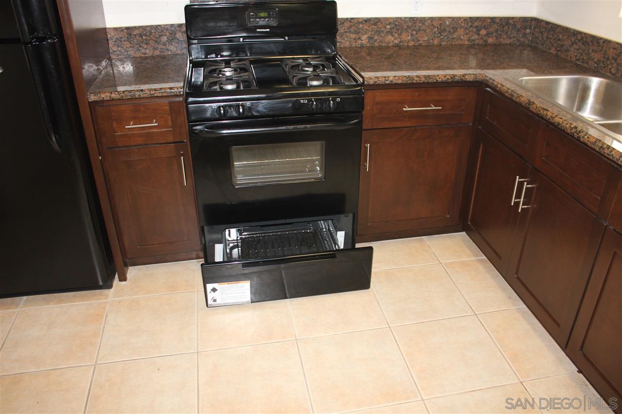 Detail Gallery Image 21 of 28 For 520  Glover Ave  C, Chula Vista,  CA 91910 - 2 Beds | 1 Baths