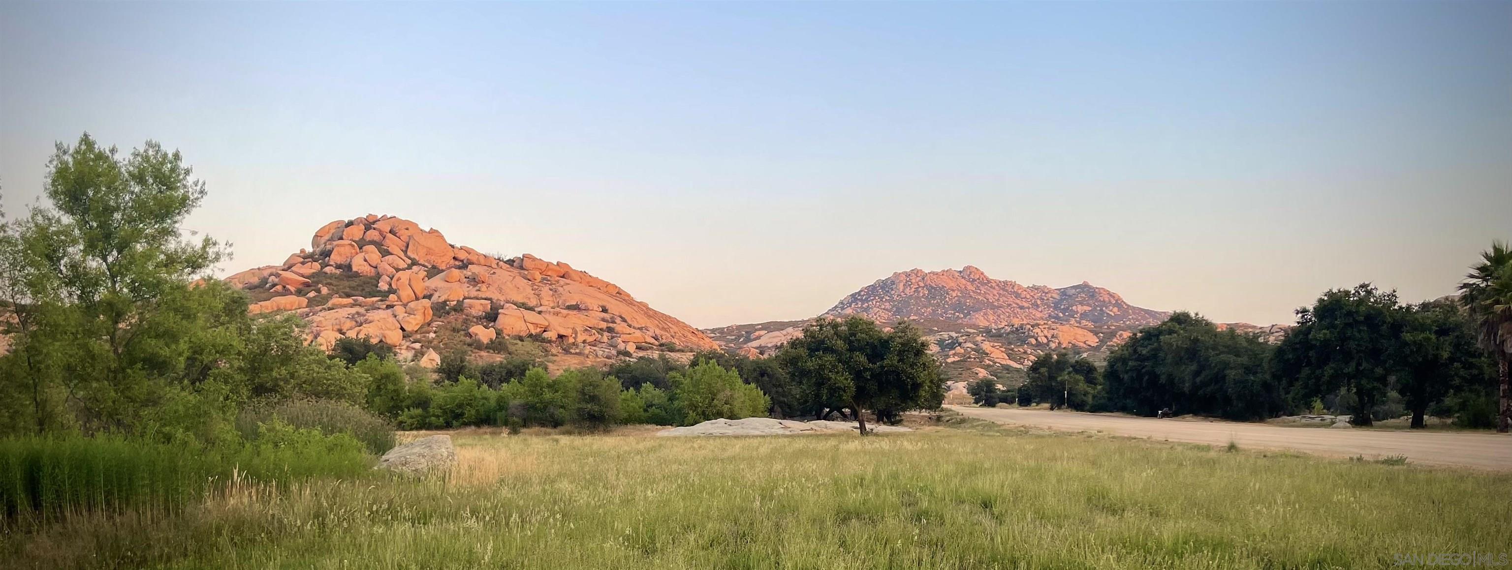 Front Image Thumbnail for SD250035243