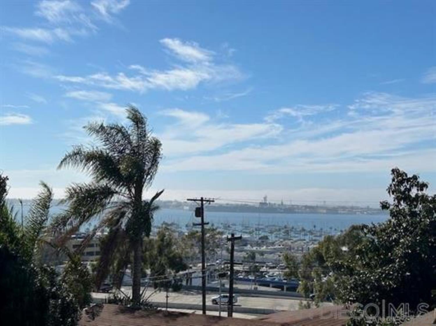 Detail Gallery Image 8 of 22 For 811 W Nutmeg St  306, San Diego,  CA 92103 - 2 Beds | 1 Baths