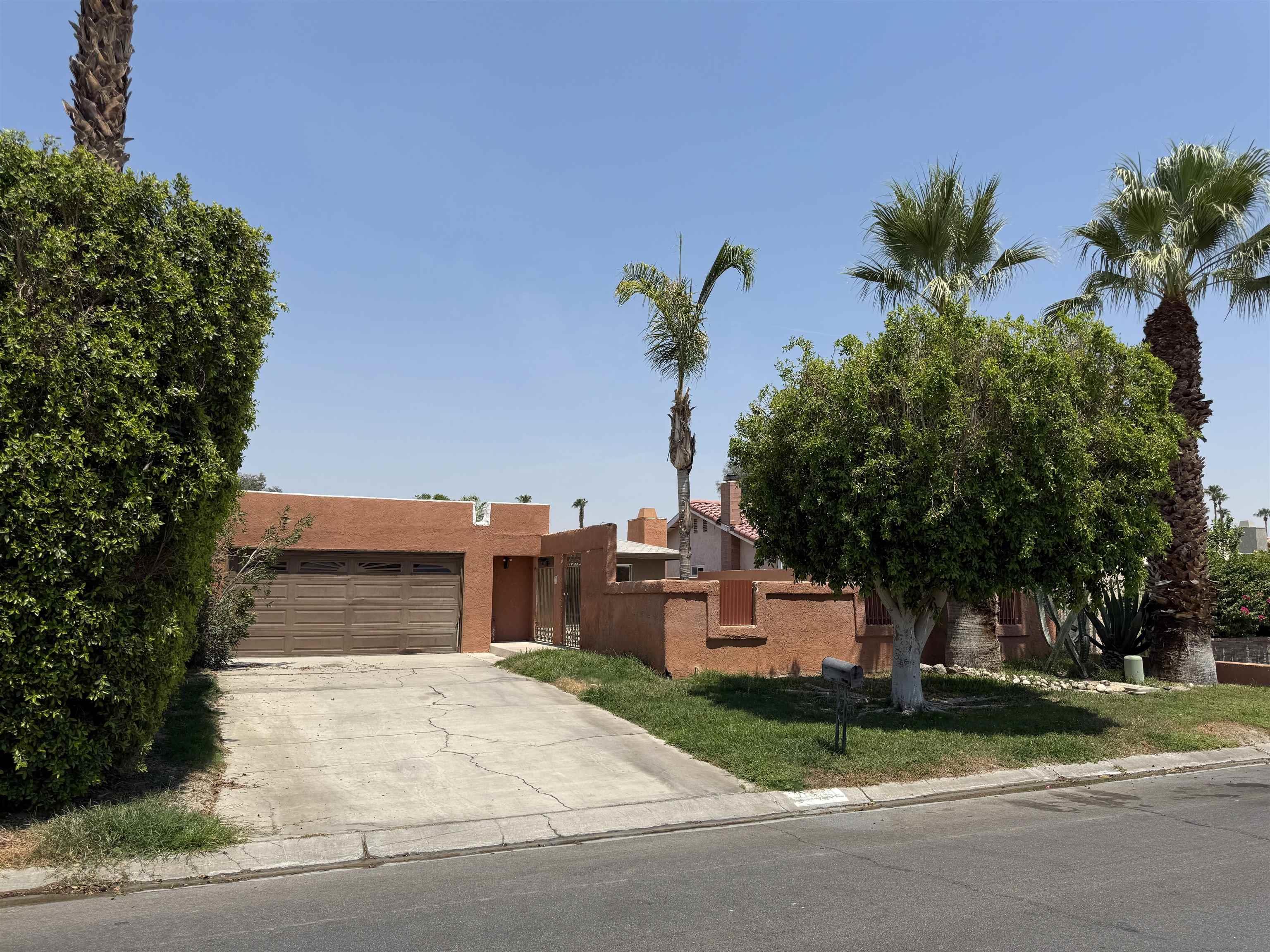 Front Image Thumbnail for SD250035583